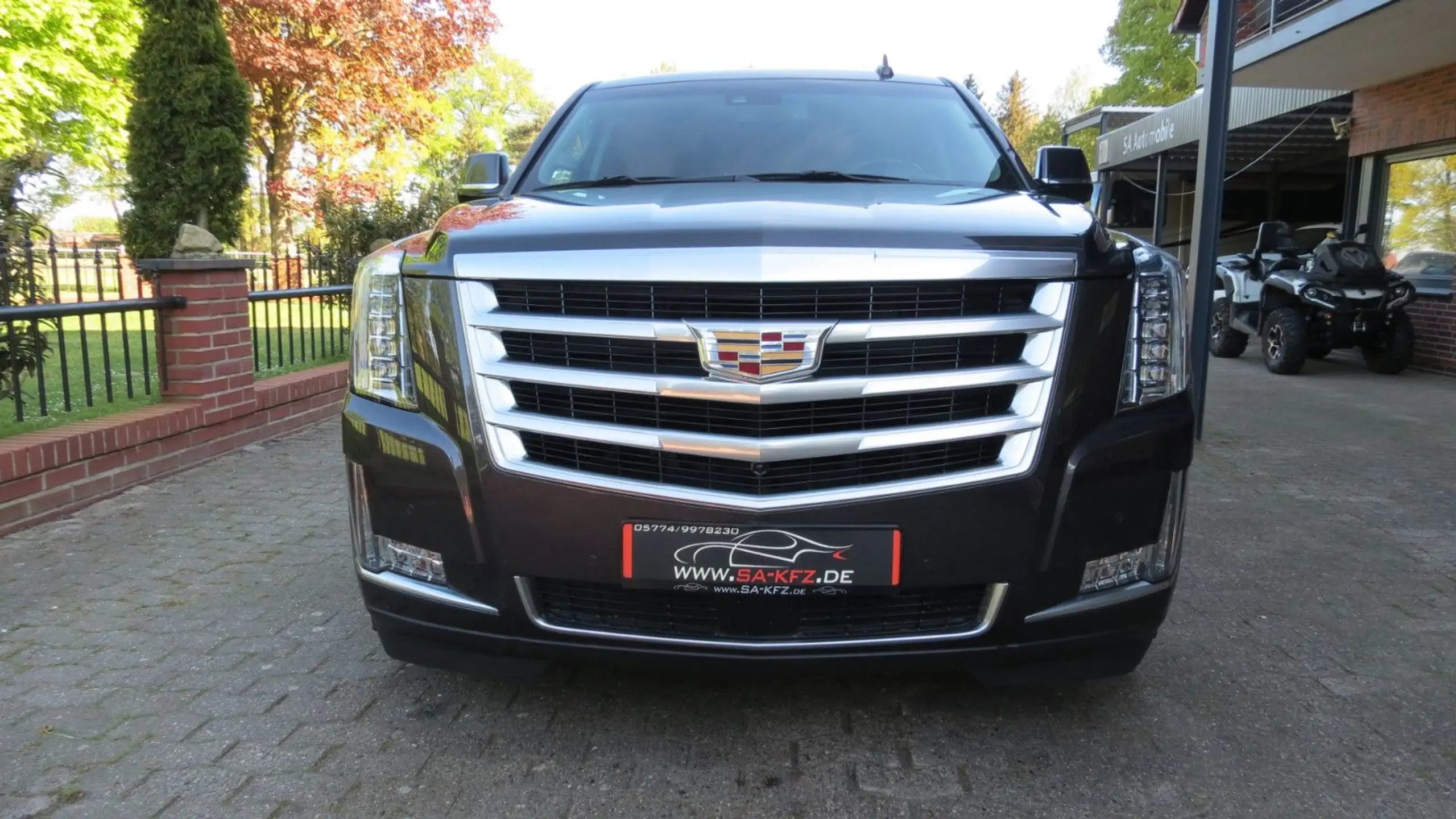 Cadillac - Escalade