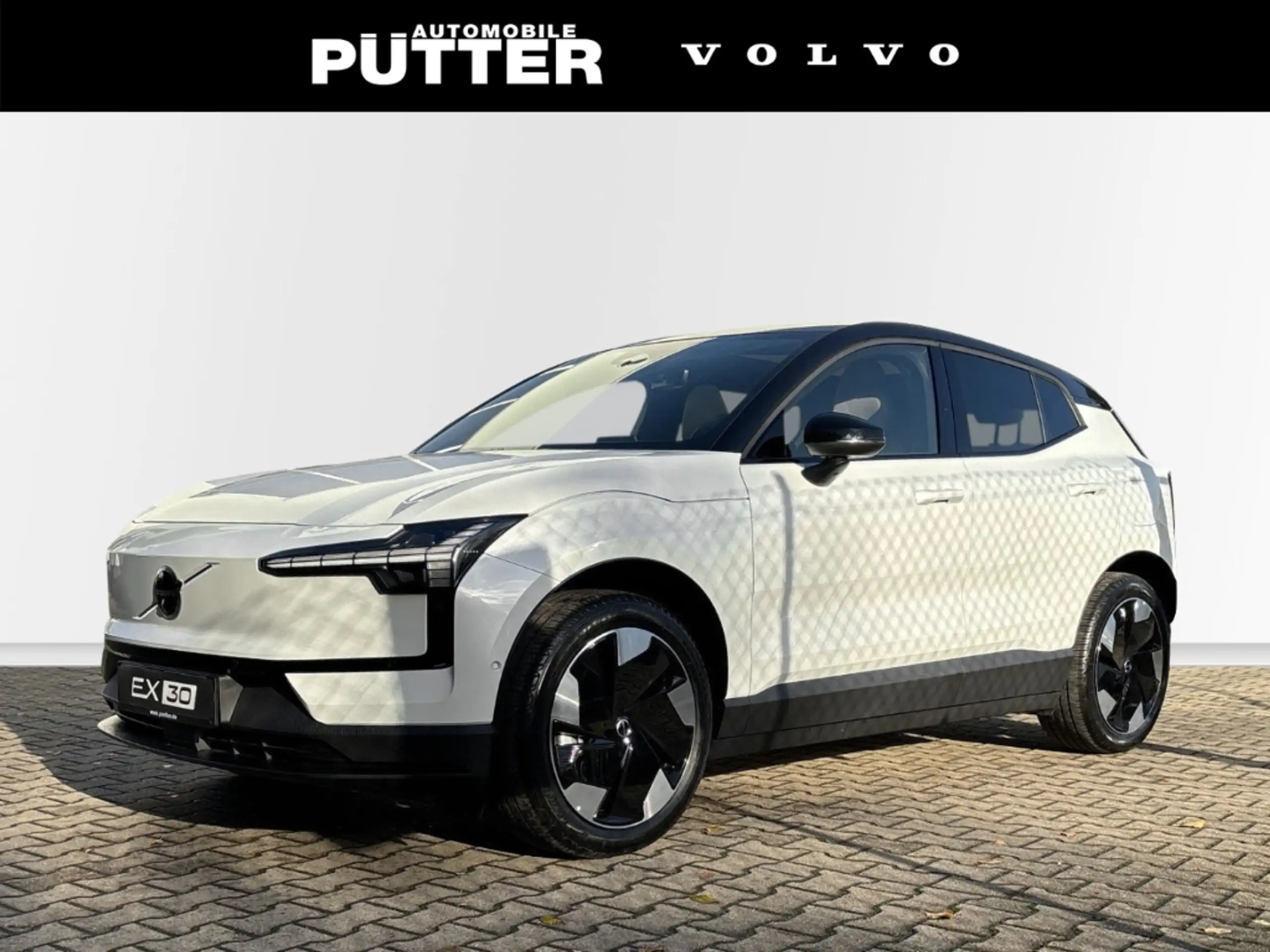 Volvo EX30 2022