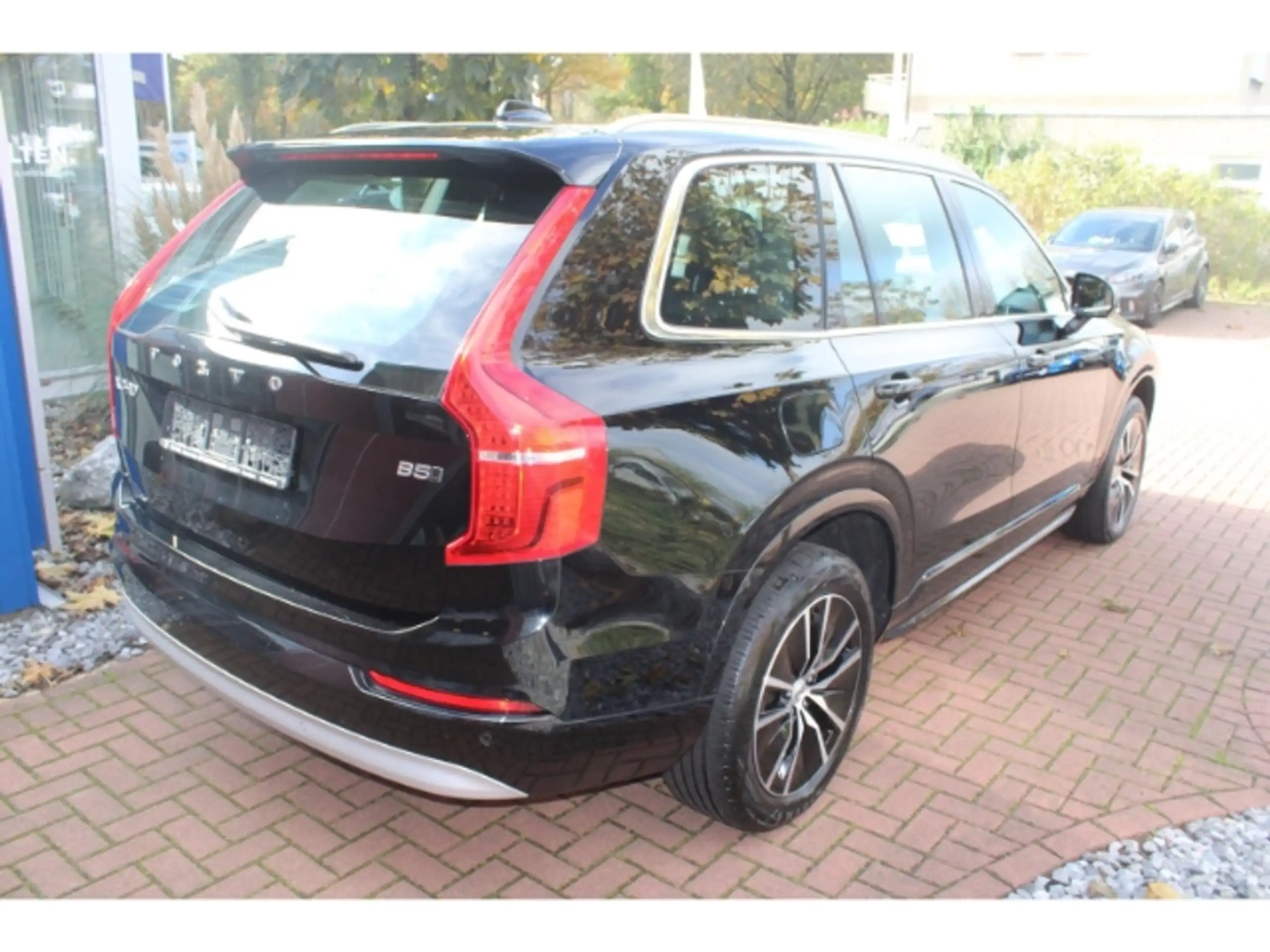 Volvo - XC90