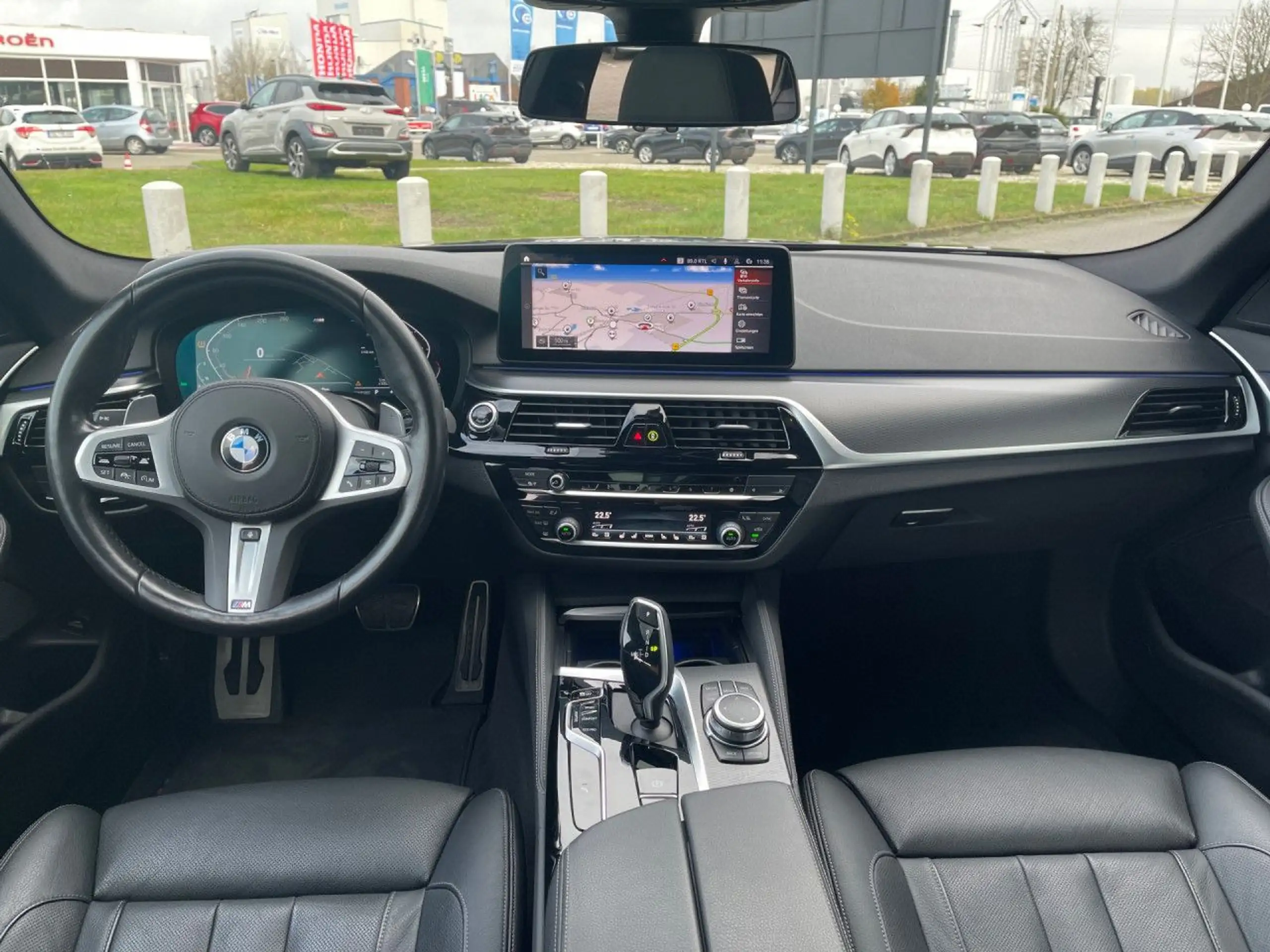 BMW - 520