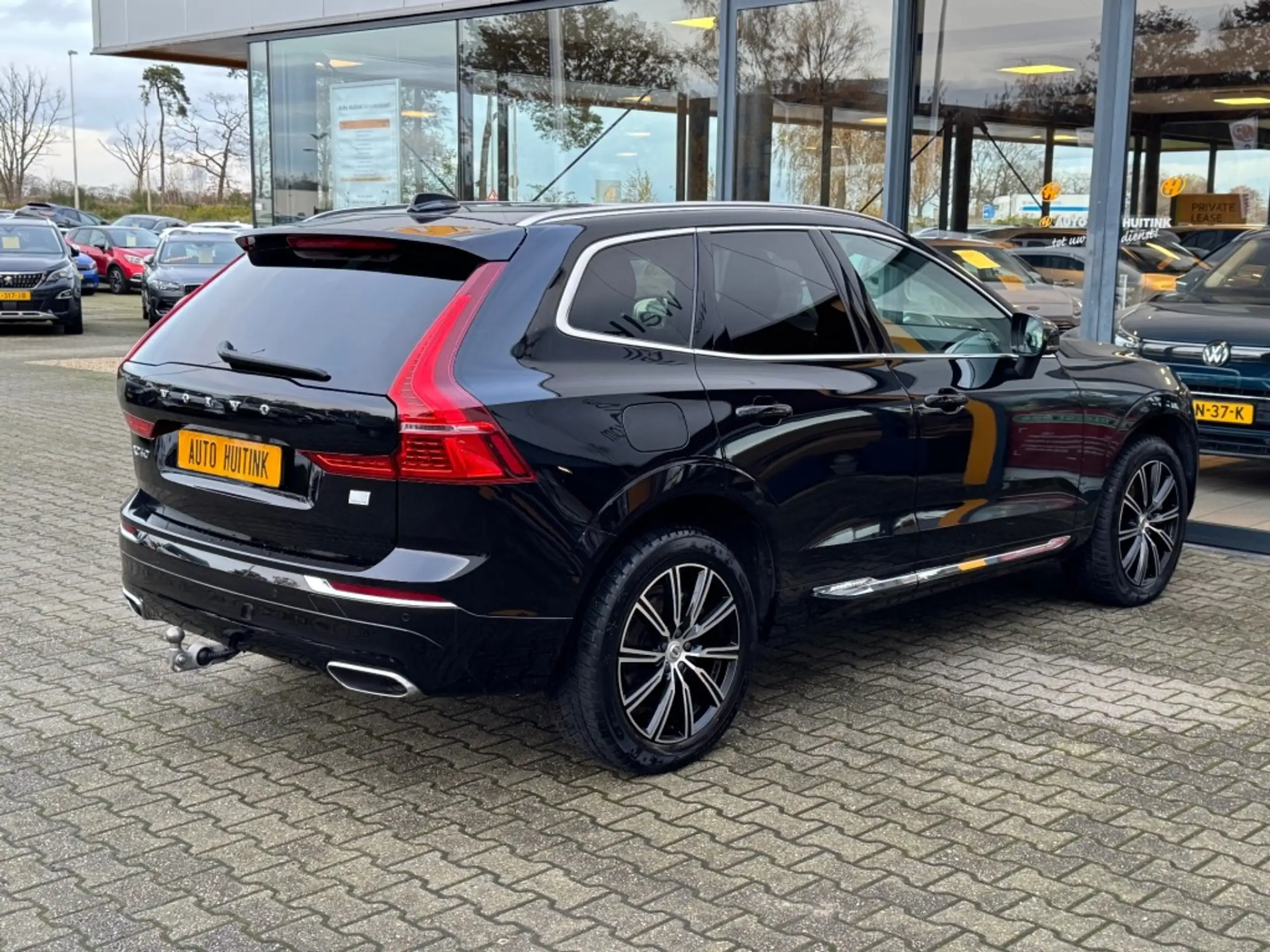 Volvo - XC60