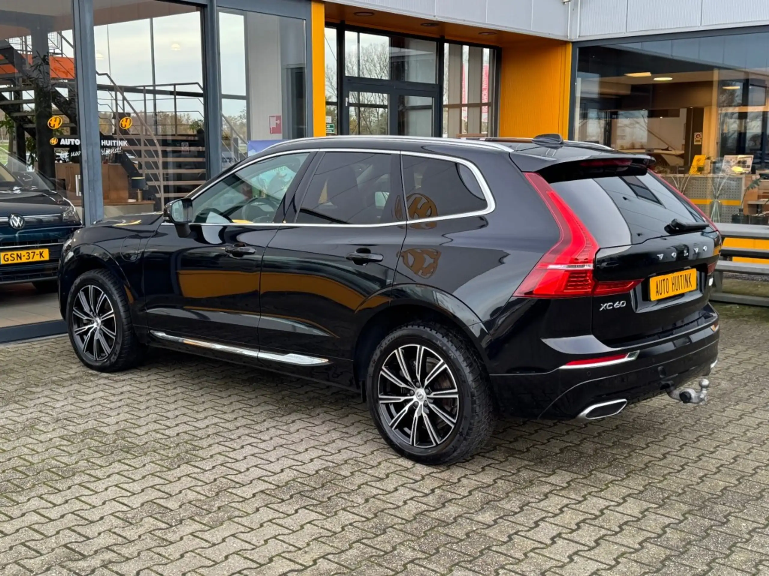 Volvo - XC60