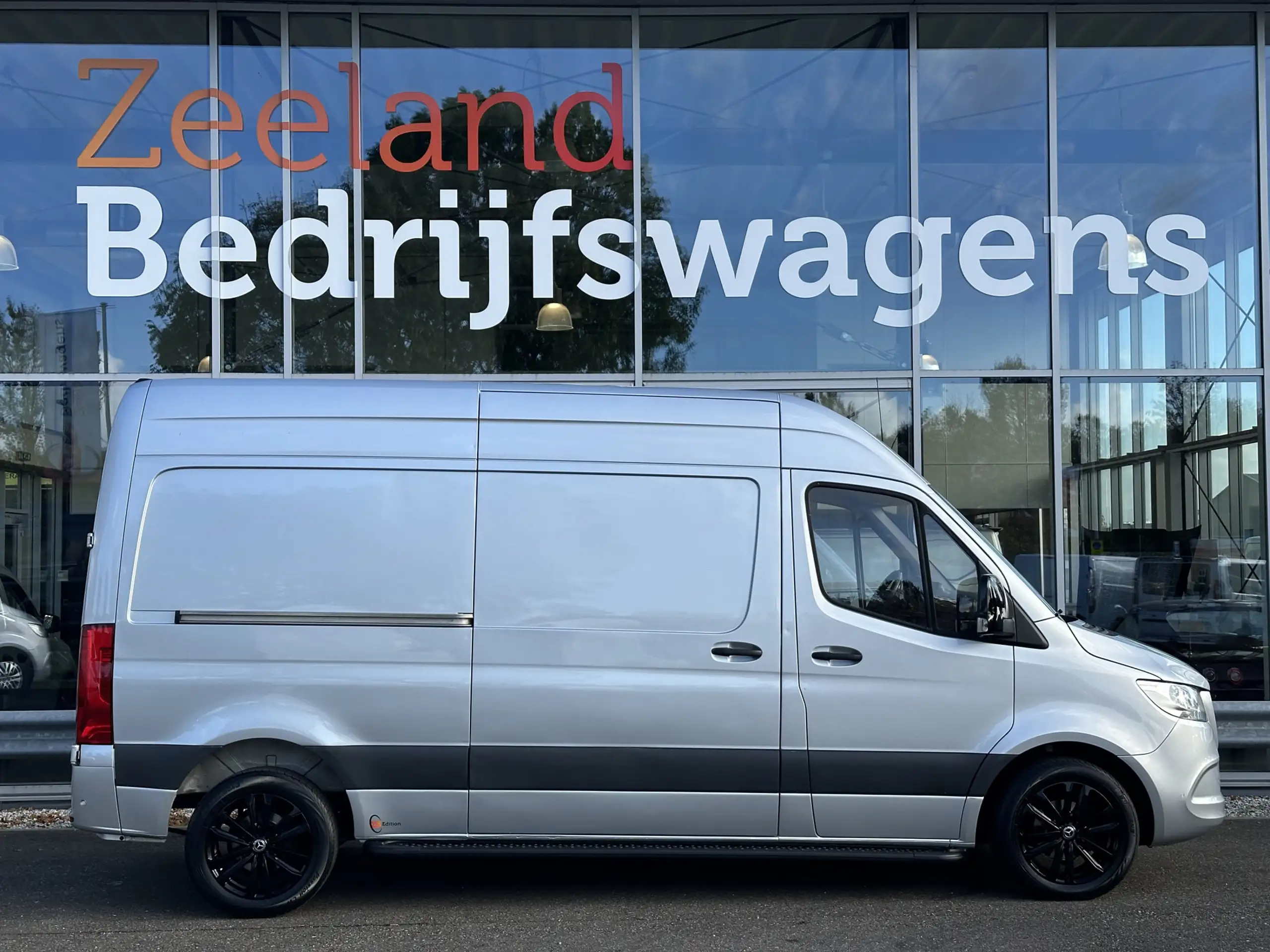 Mercedes-Benz - Sprinter