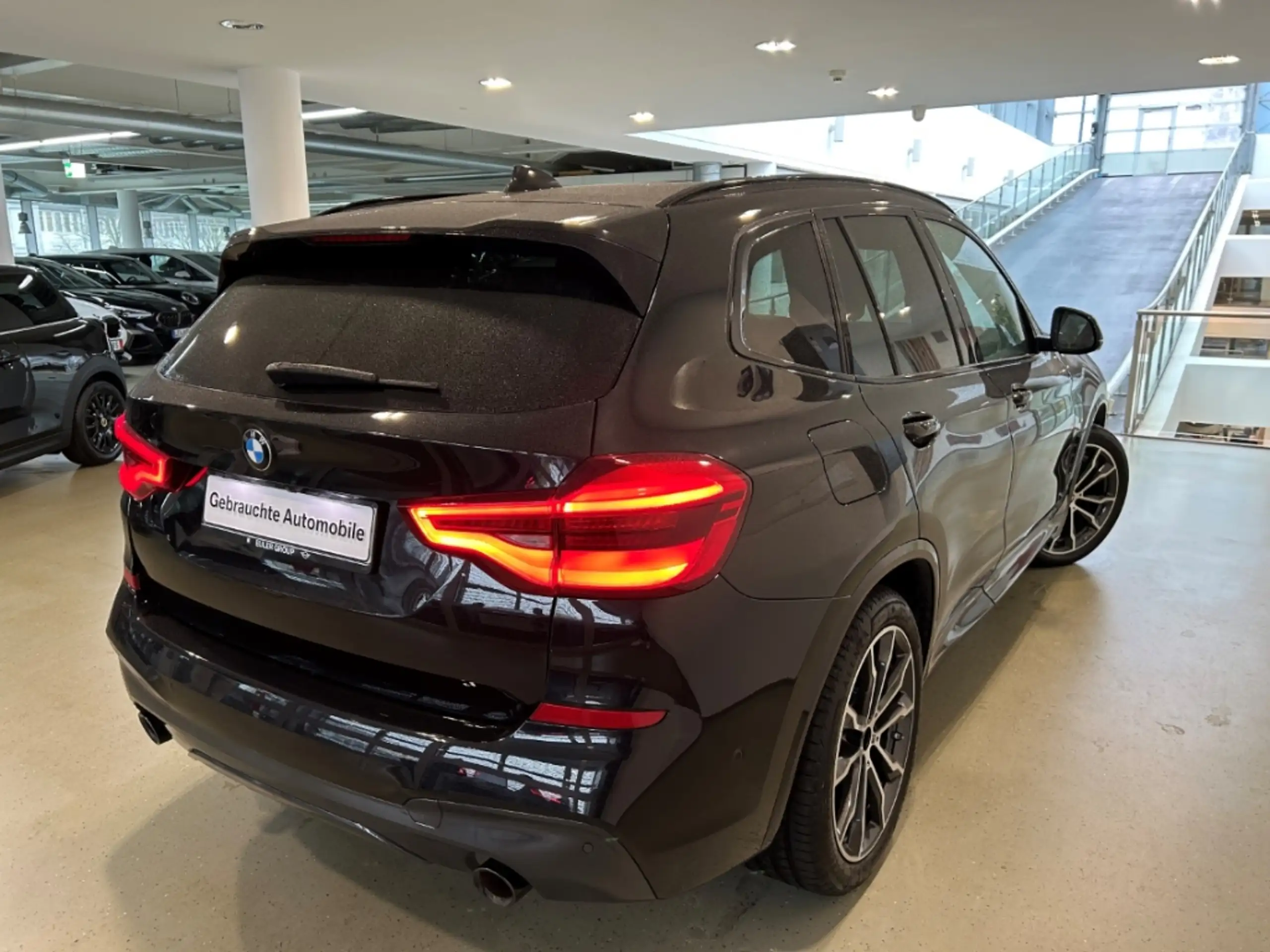 BMW - X3