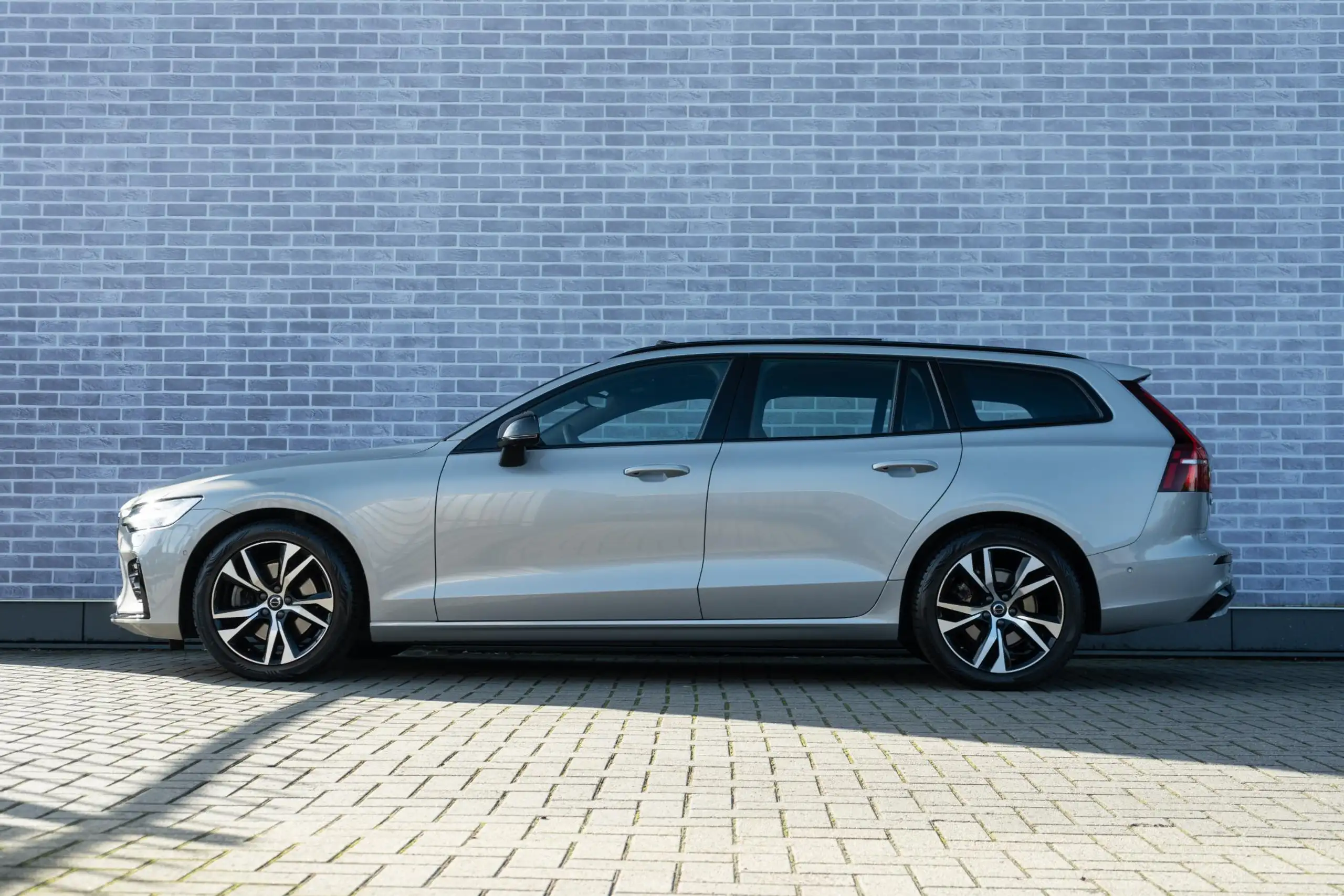 Volvo - V60