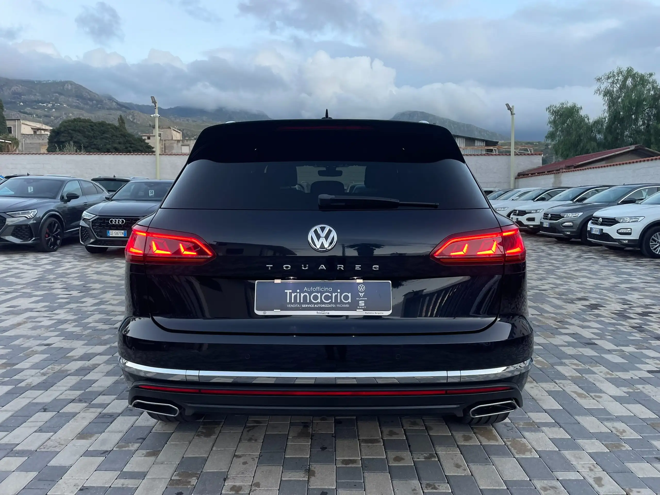 Volkswagen - Touareg