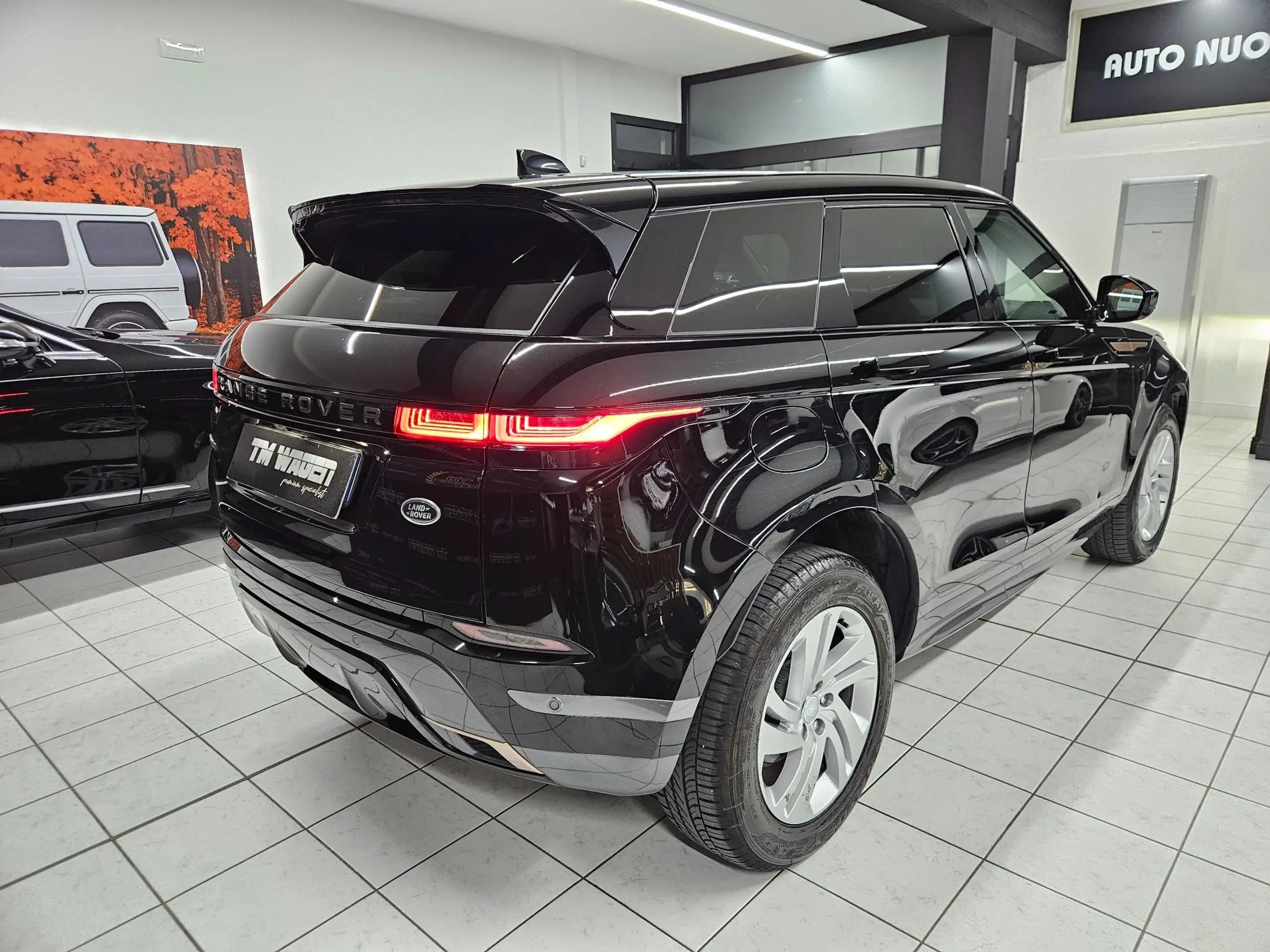 Land Rover - Range Rover Evoque