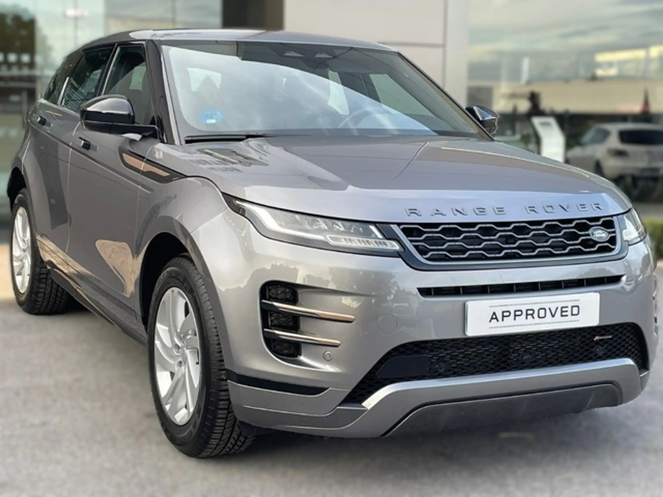 Land Rover - Range Rover Evoque