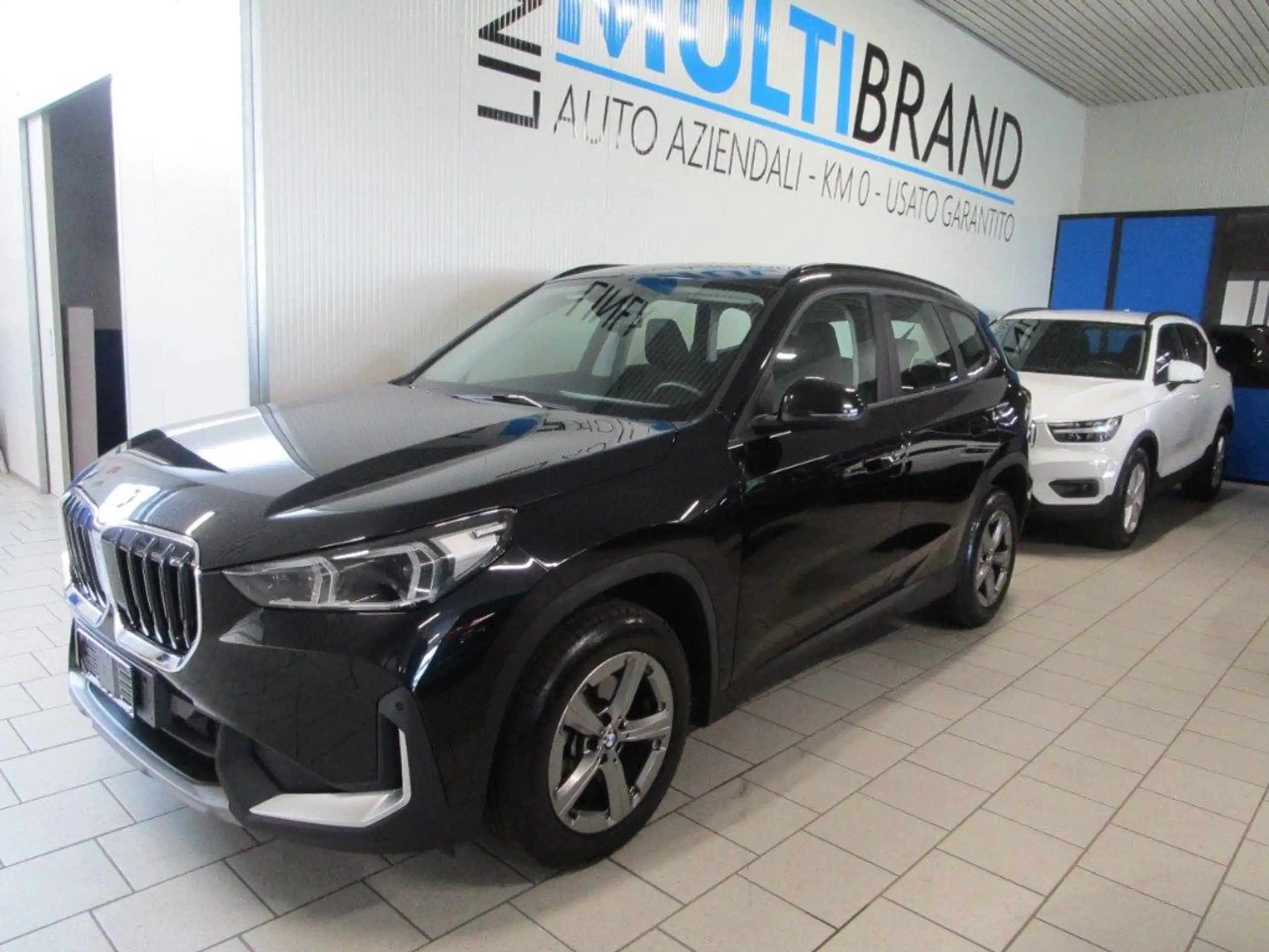 BMW - X1