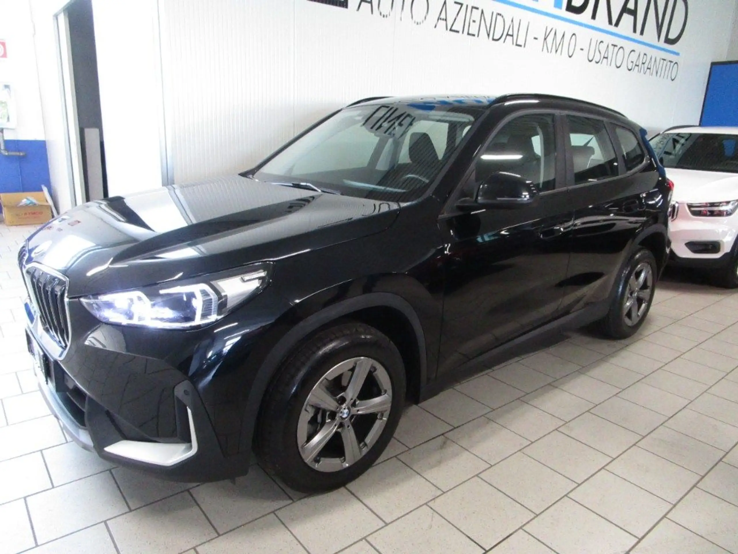 BMW - X1