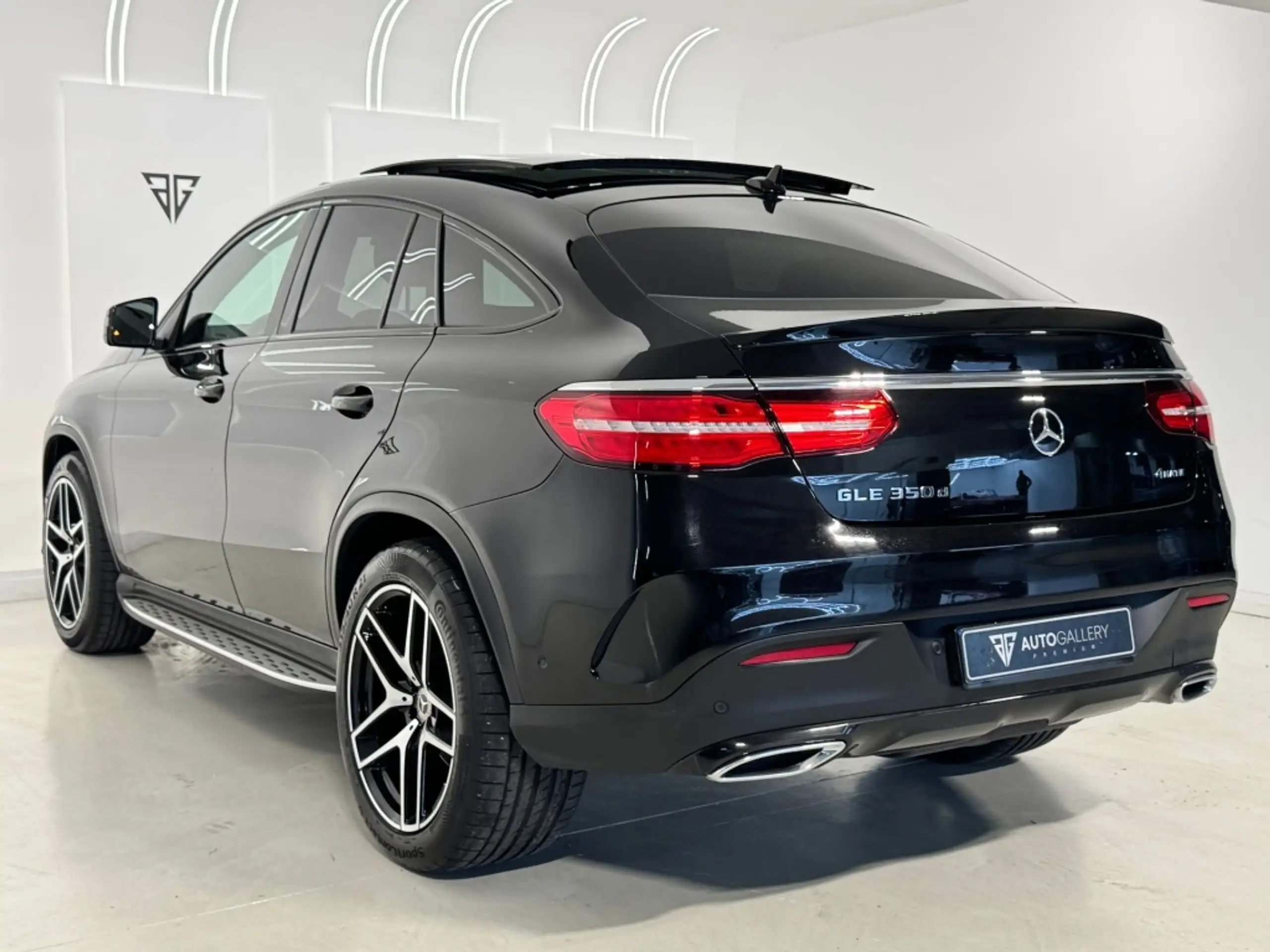 Mercedes-Benz - GLE 350