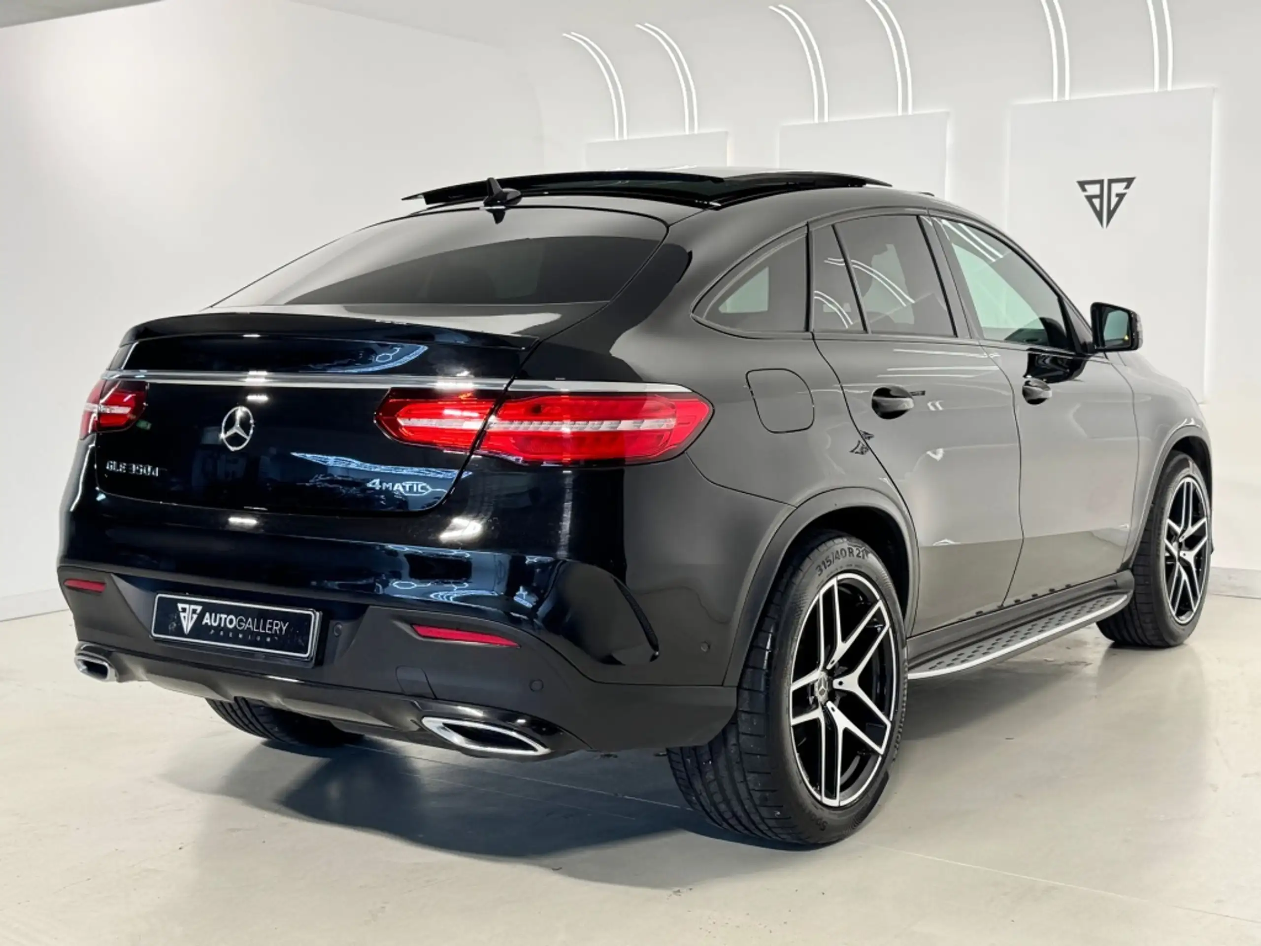 Mercedes-Benz - GLE 350