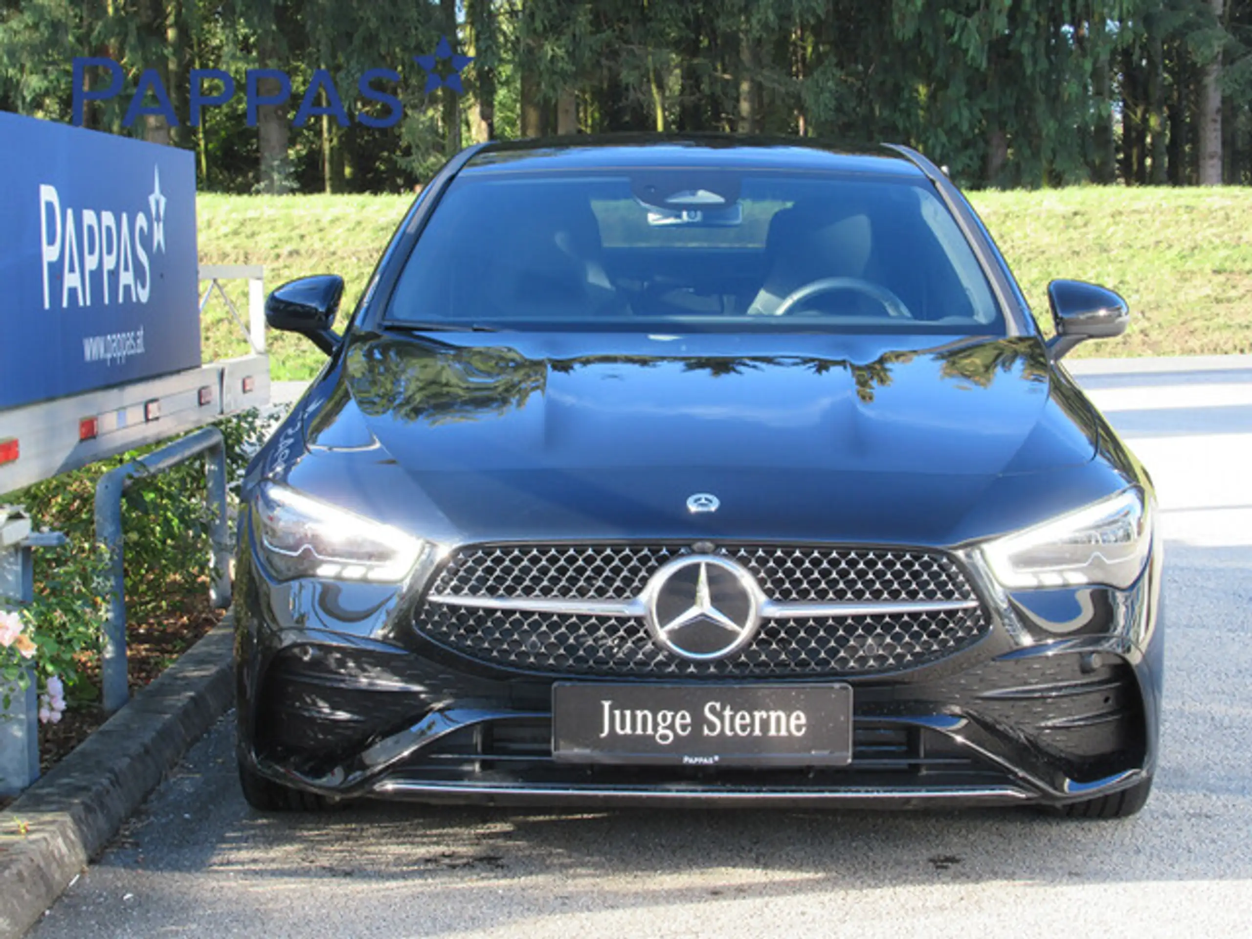 Mercedes-Benz - CLA 180