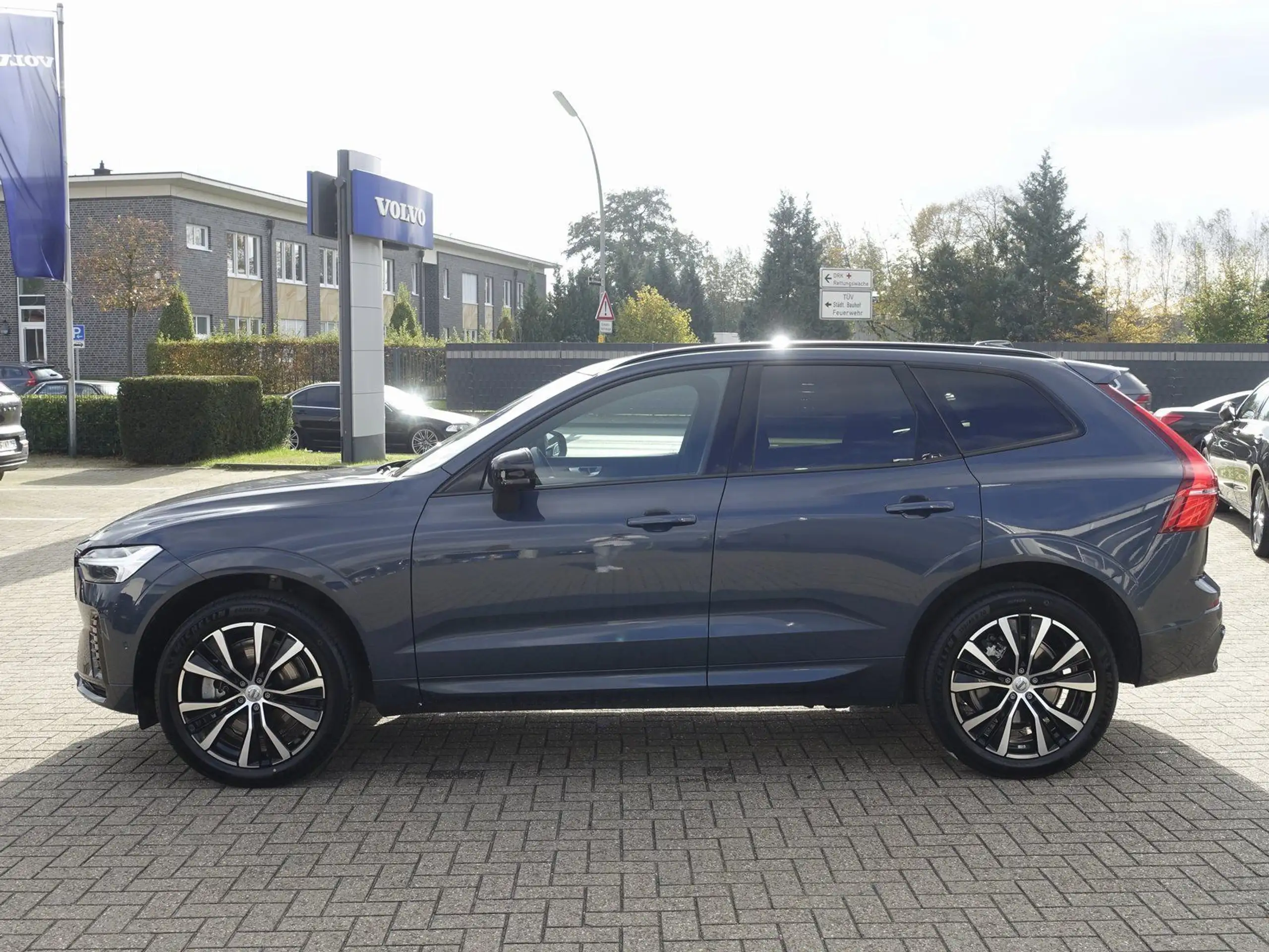 Volvo - XC60