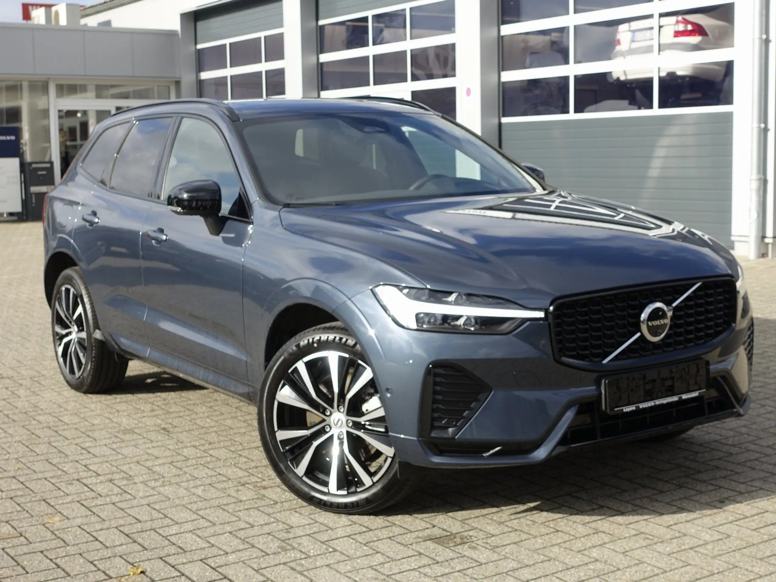 Volvo - XC60