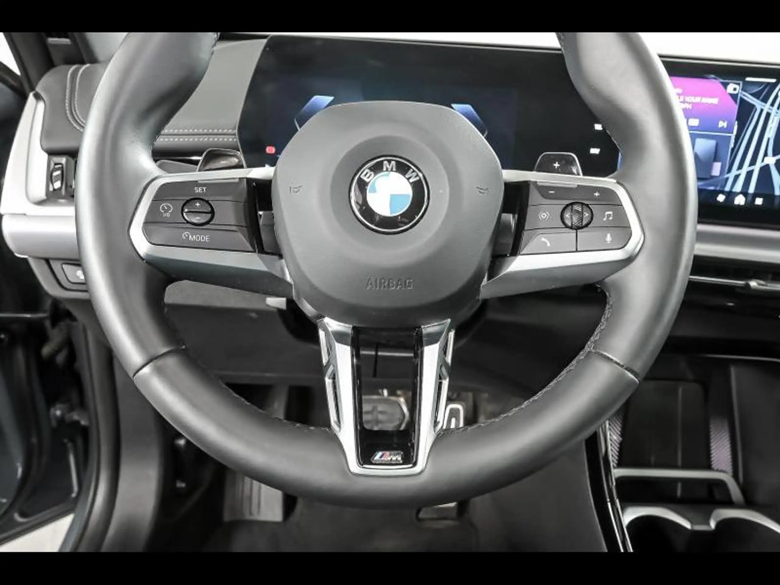 BMW - X1