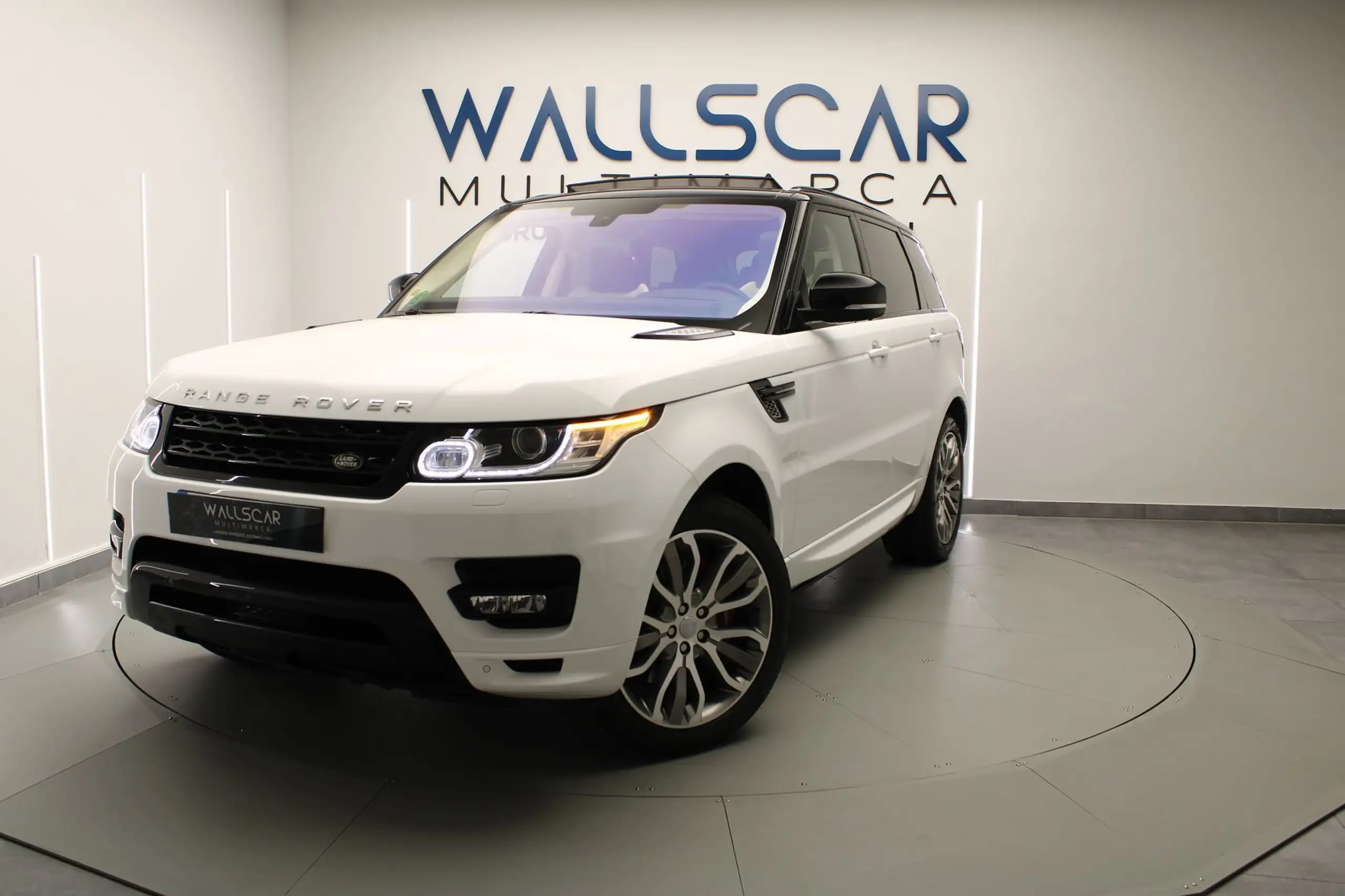 Land Rover - Range Rover Sport