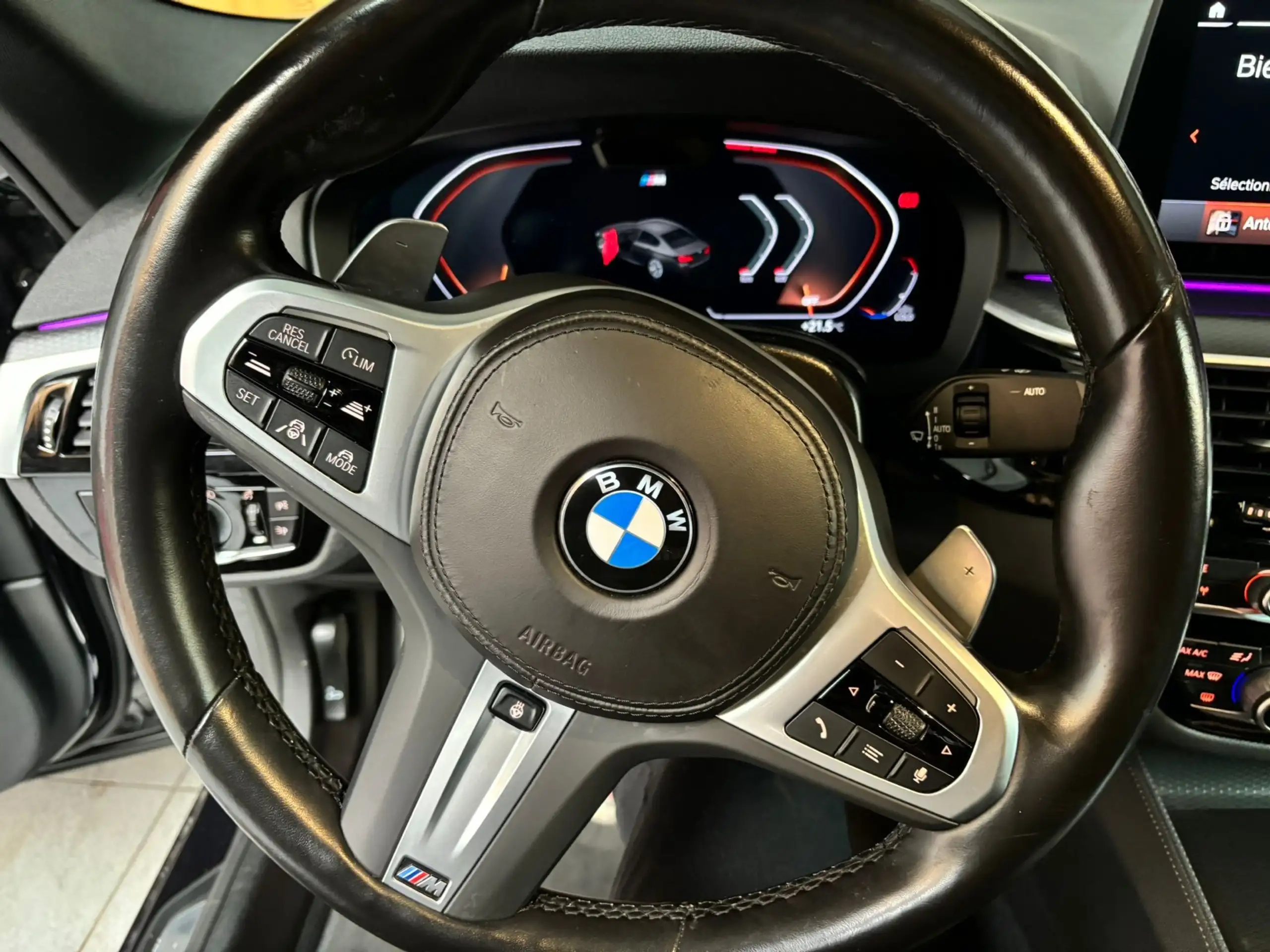 BMW - 540