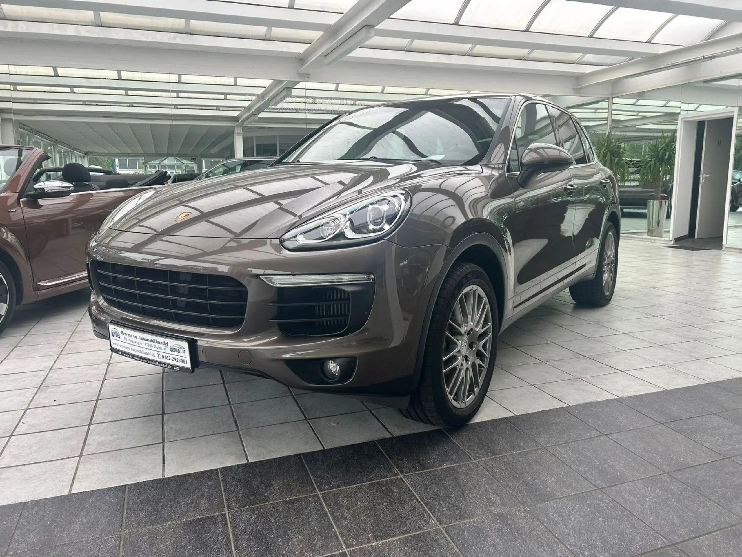 Porsche - Cayenne