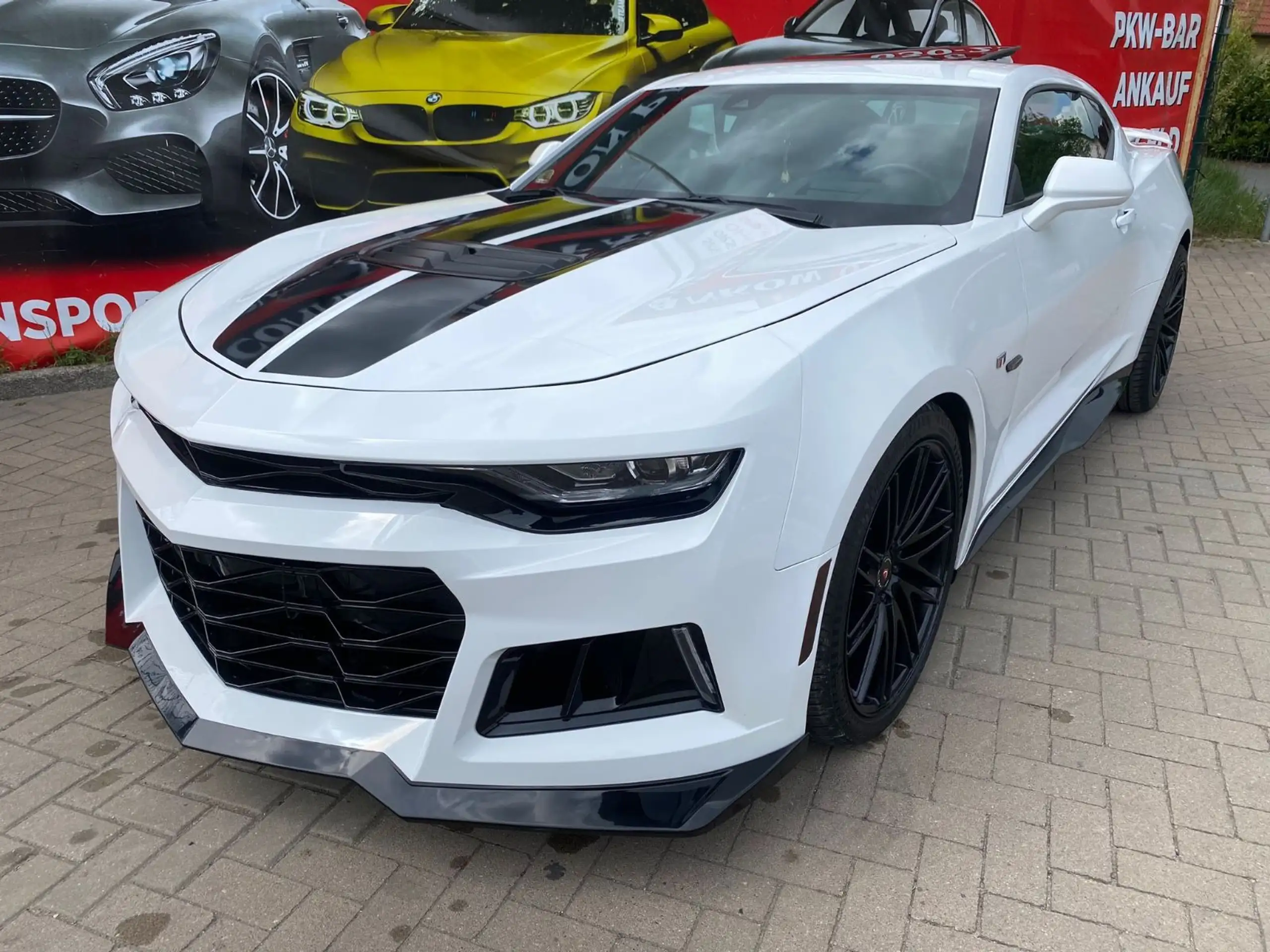 Chevrolet - Camaro