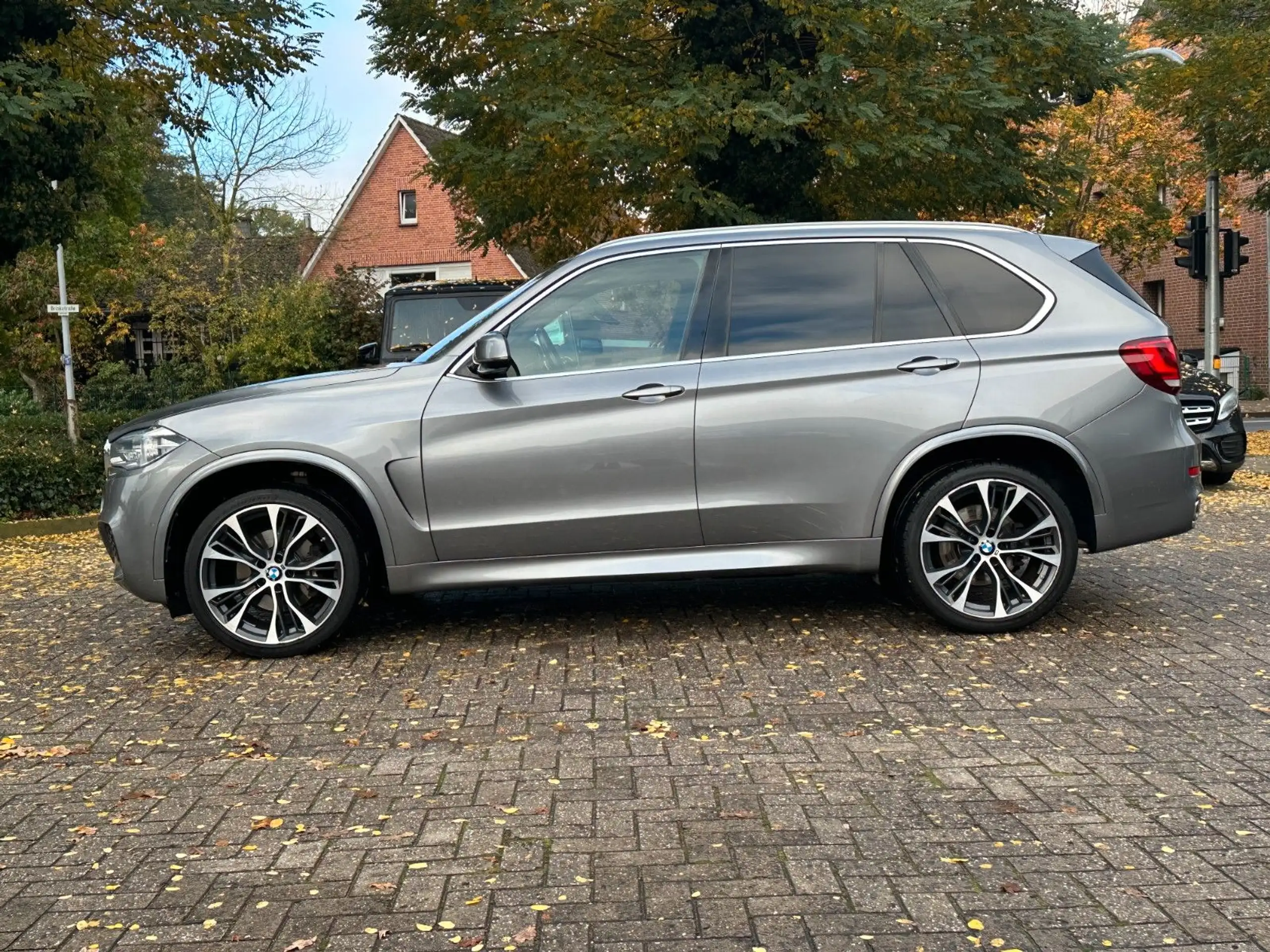 BMW - X5