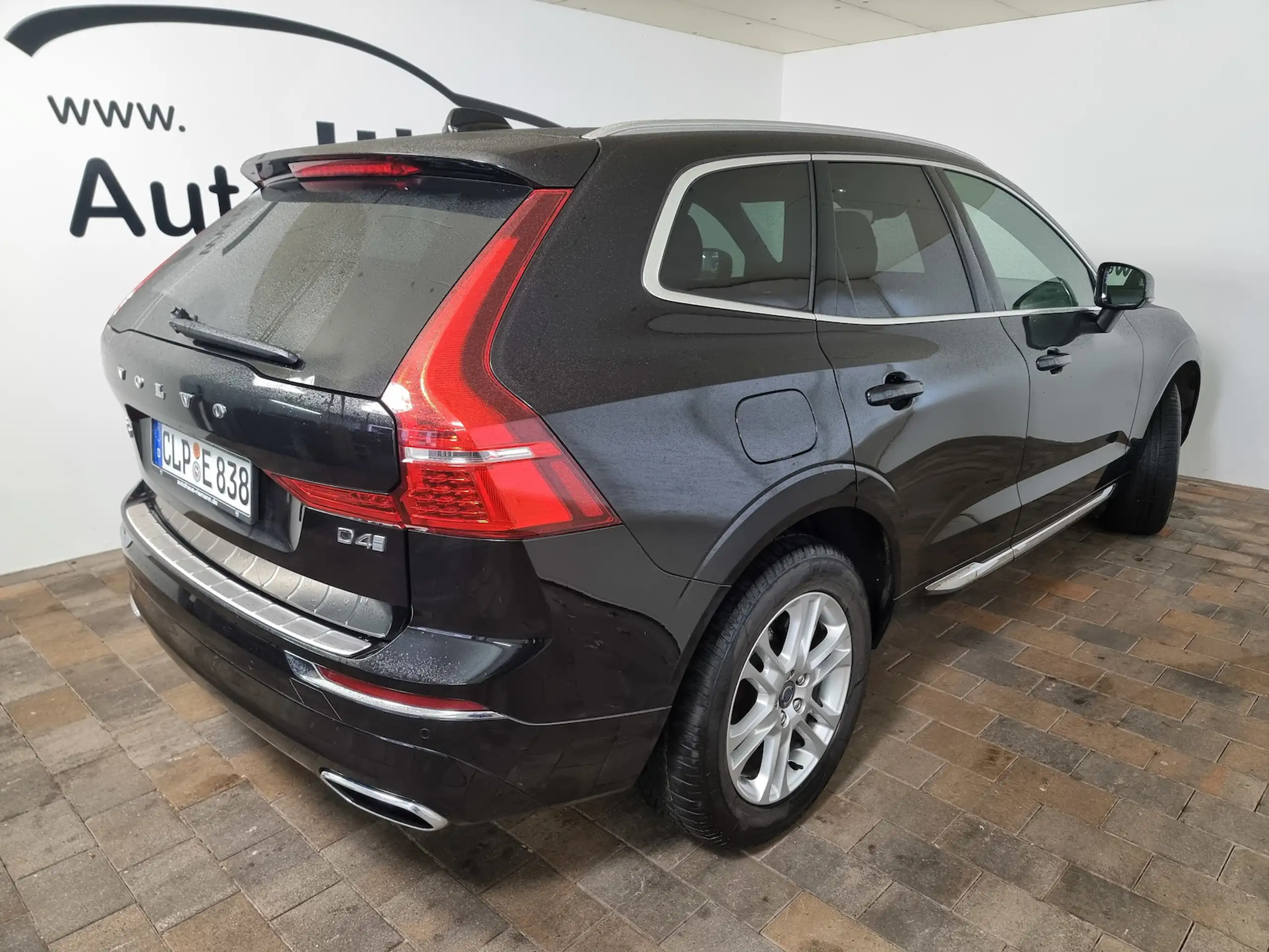 Volvo - XC60