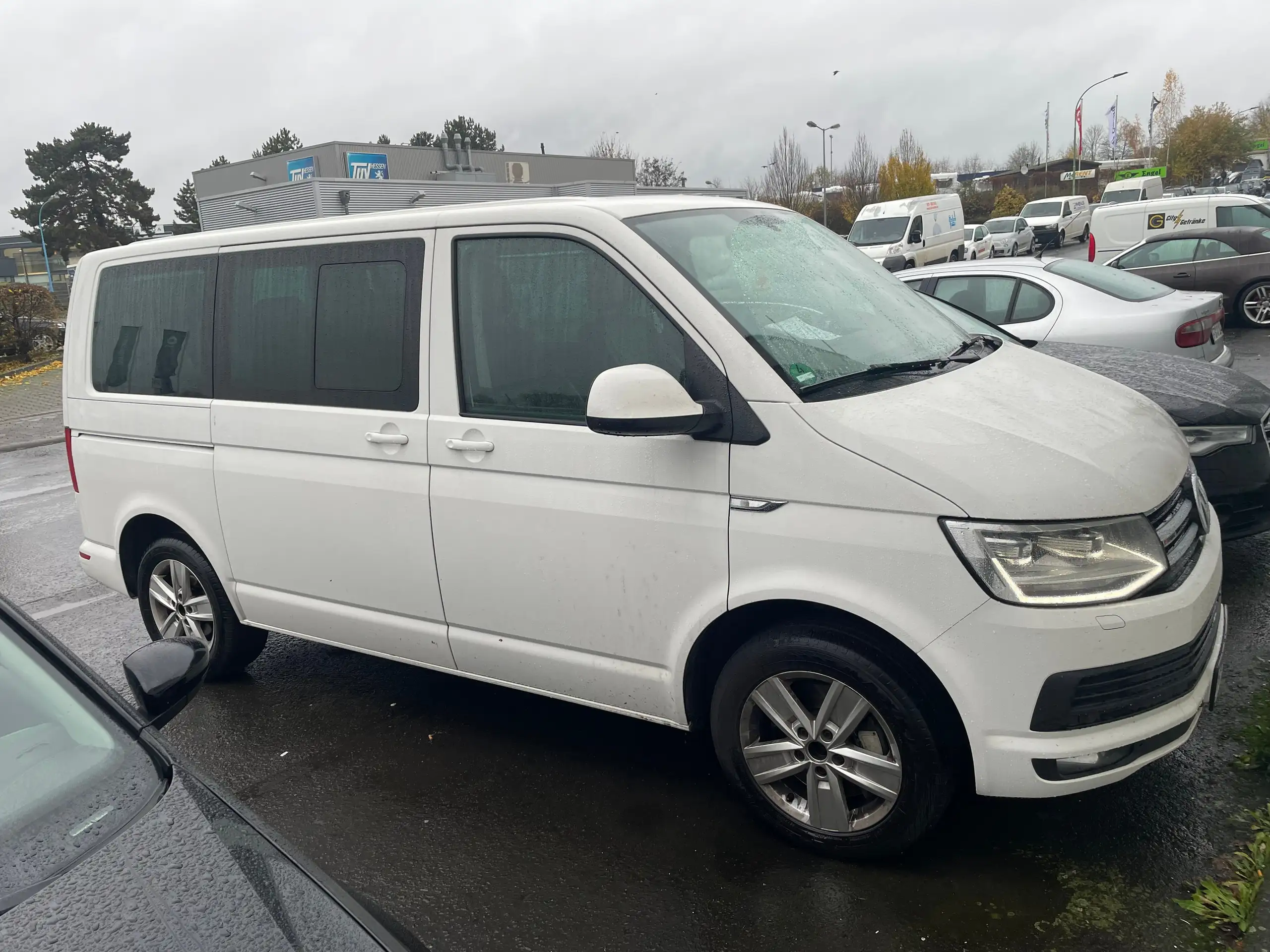 Volkswagen - T6 Caravelle