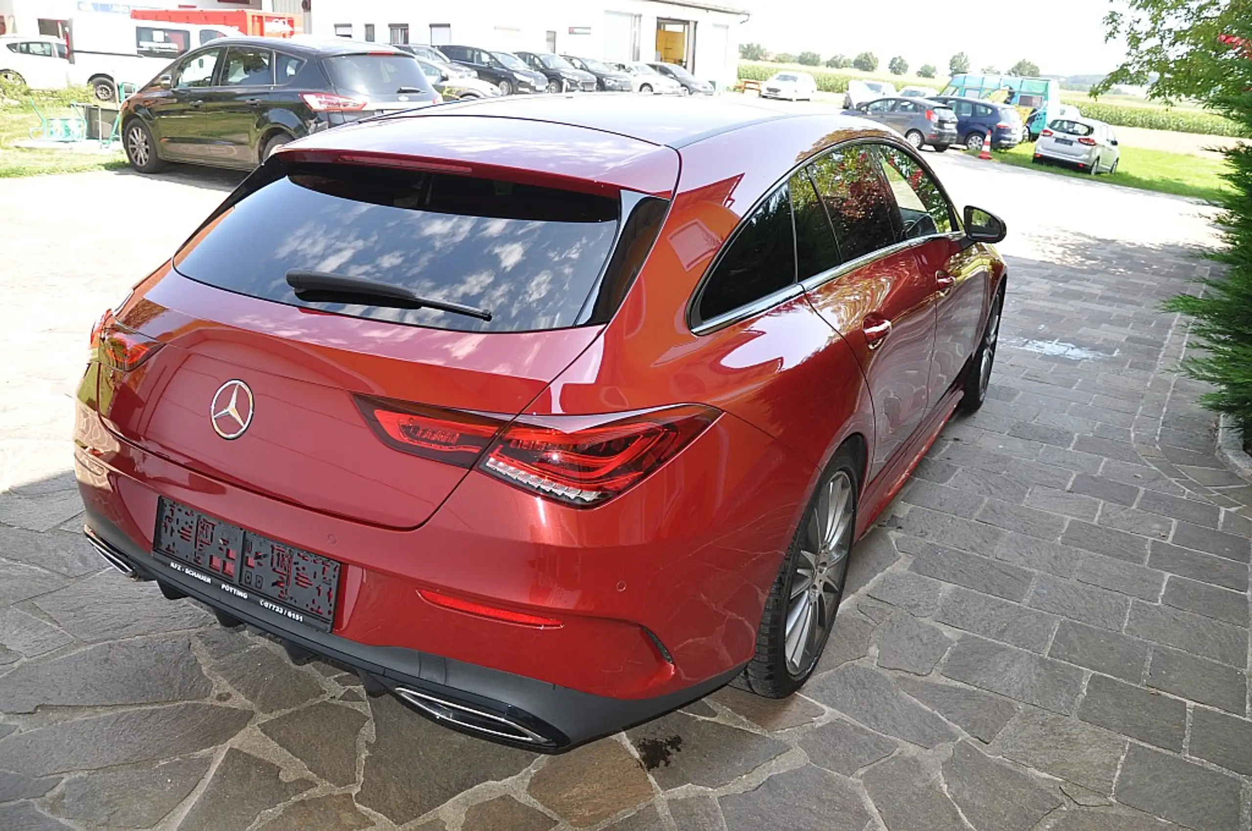 Mercedes-Benz - CLA 220