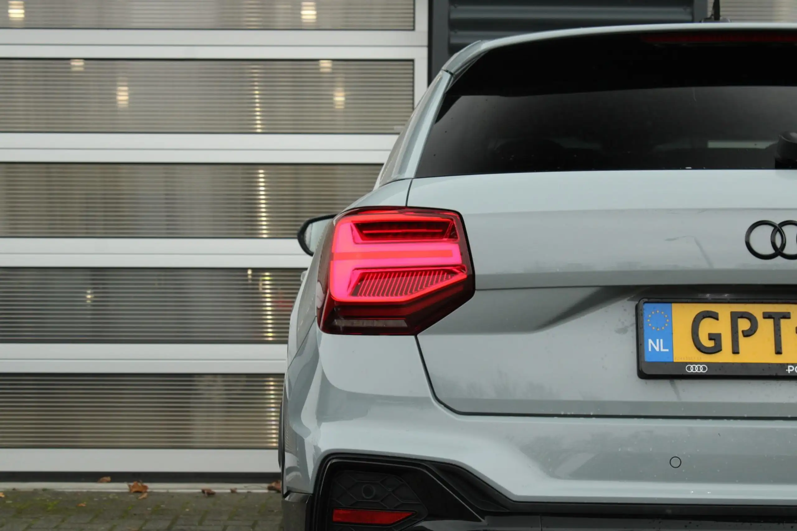 Audi - Q2