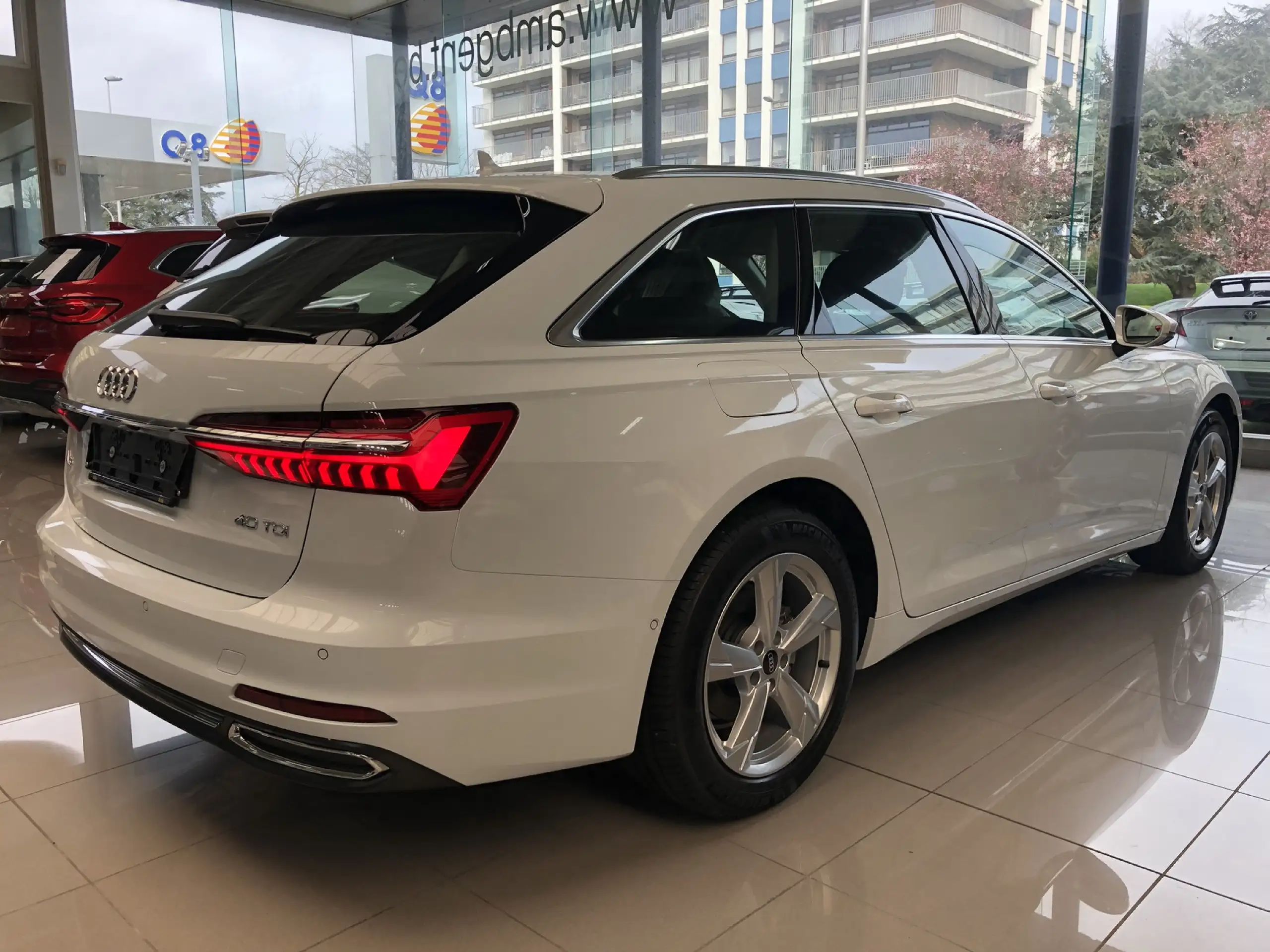 Audi - A6