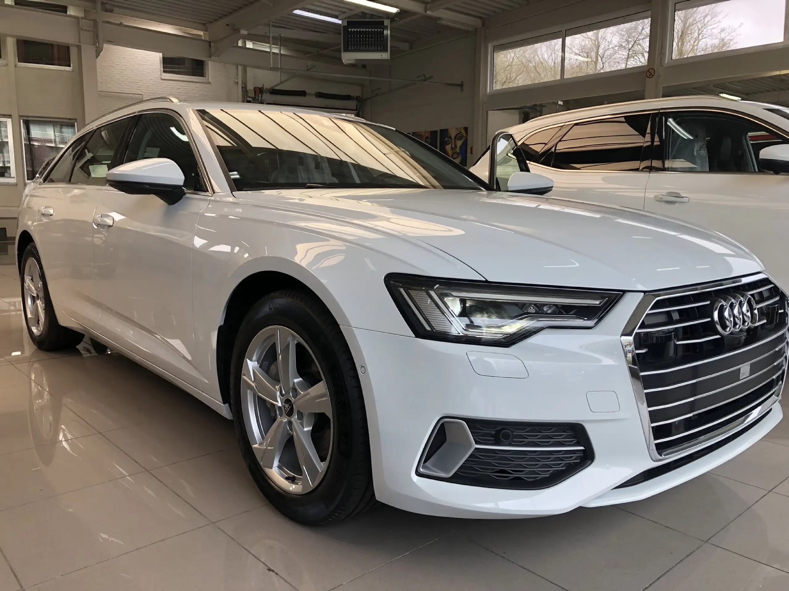 Audi - A6