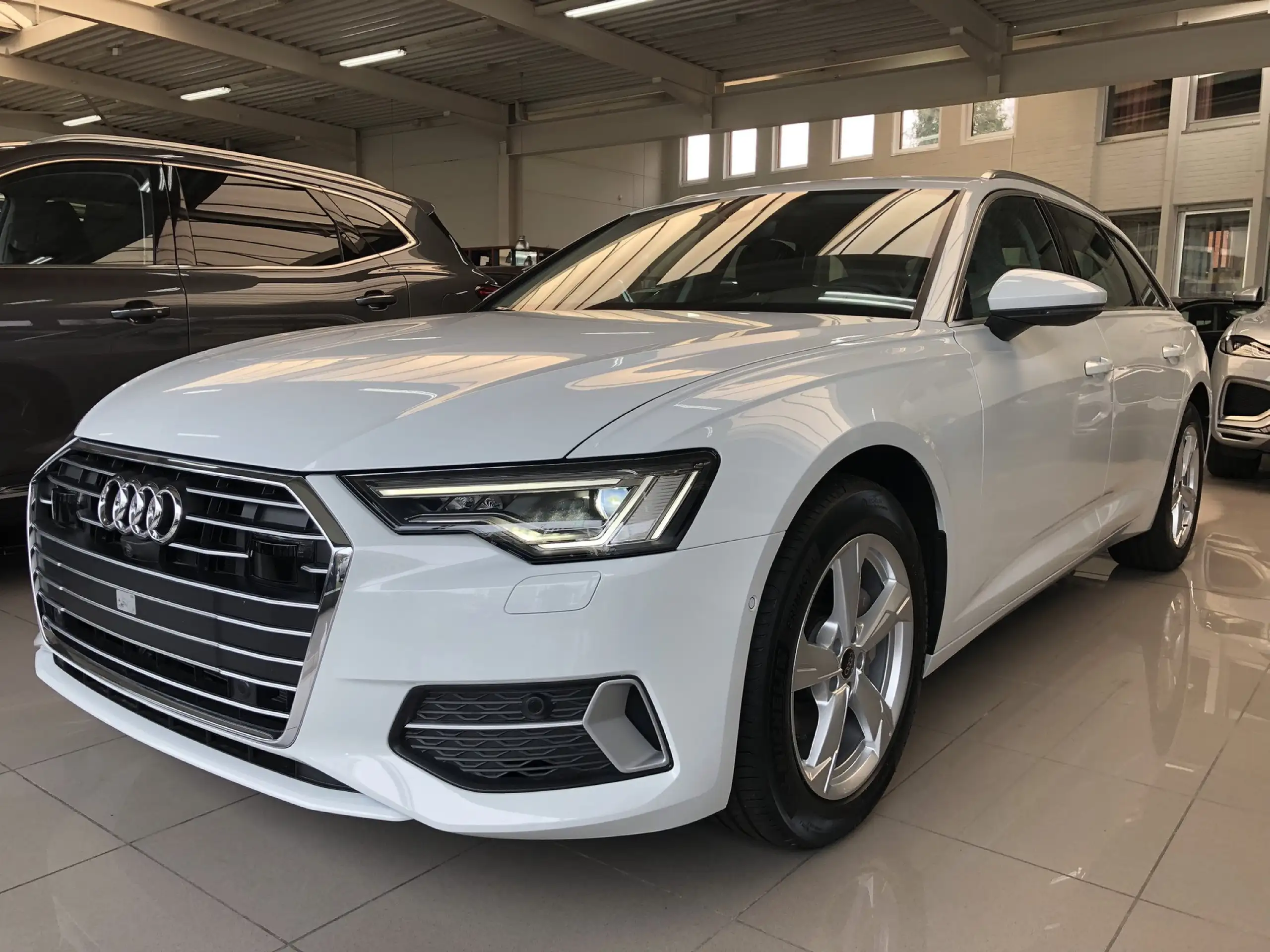 Audi - A6