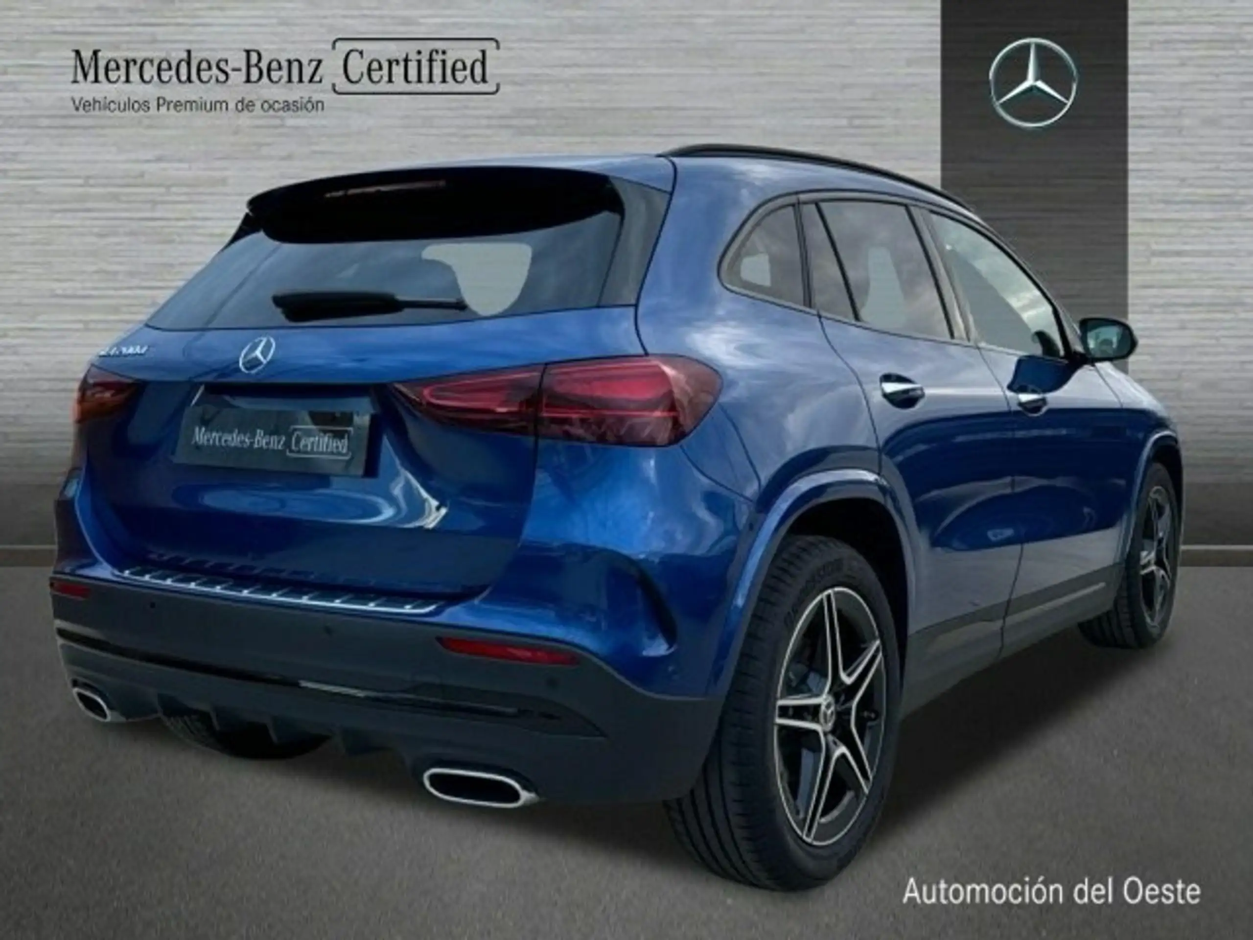 Mercedes-Benz - GLA 200