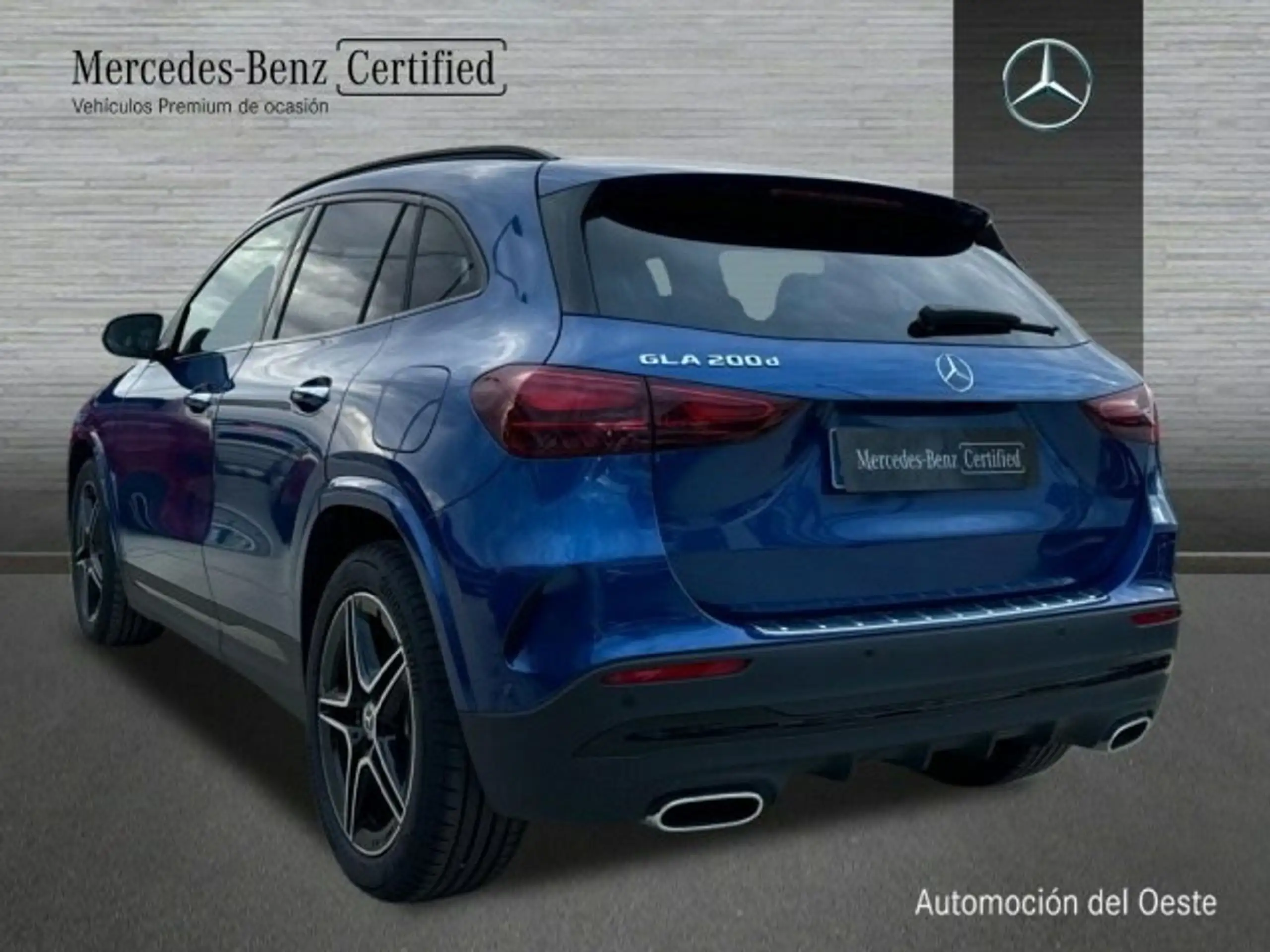 Mercedes-Benz - GLA 200