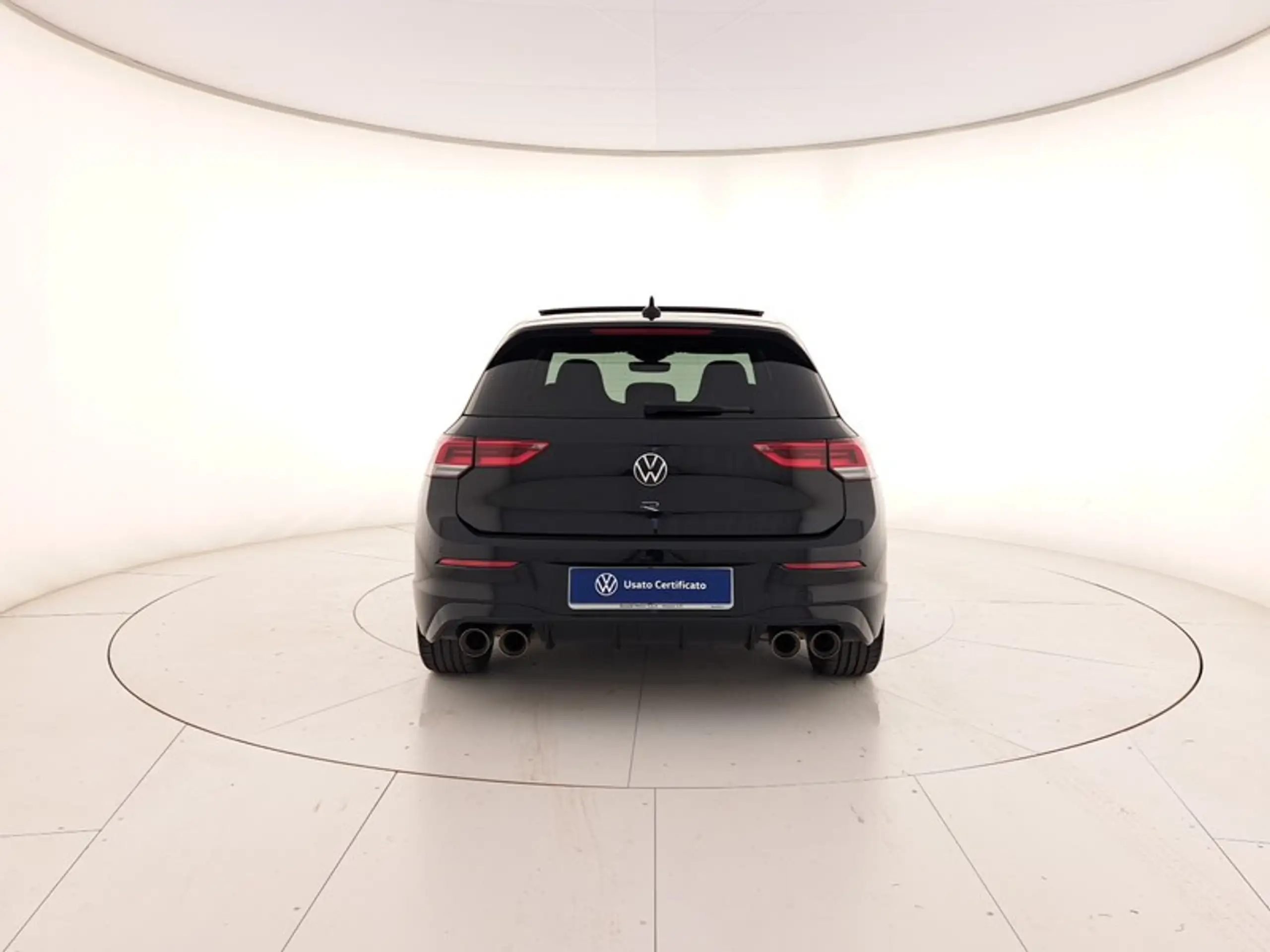 Volkswagen - Golf R