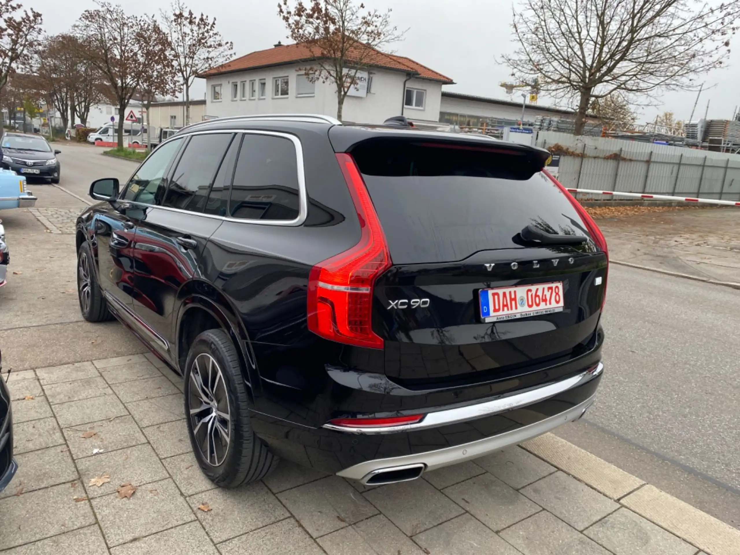 Volvo - XC90