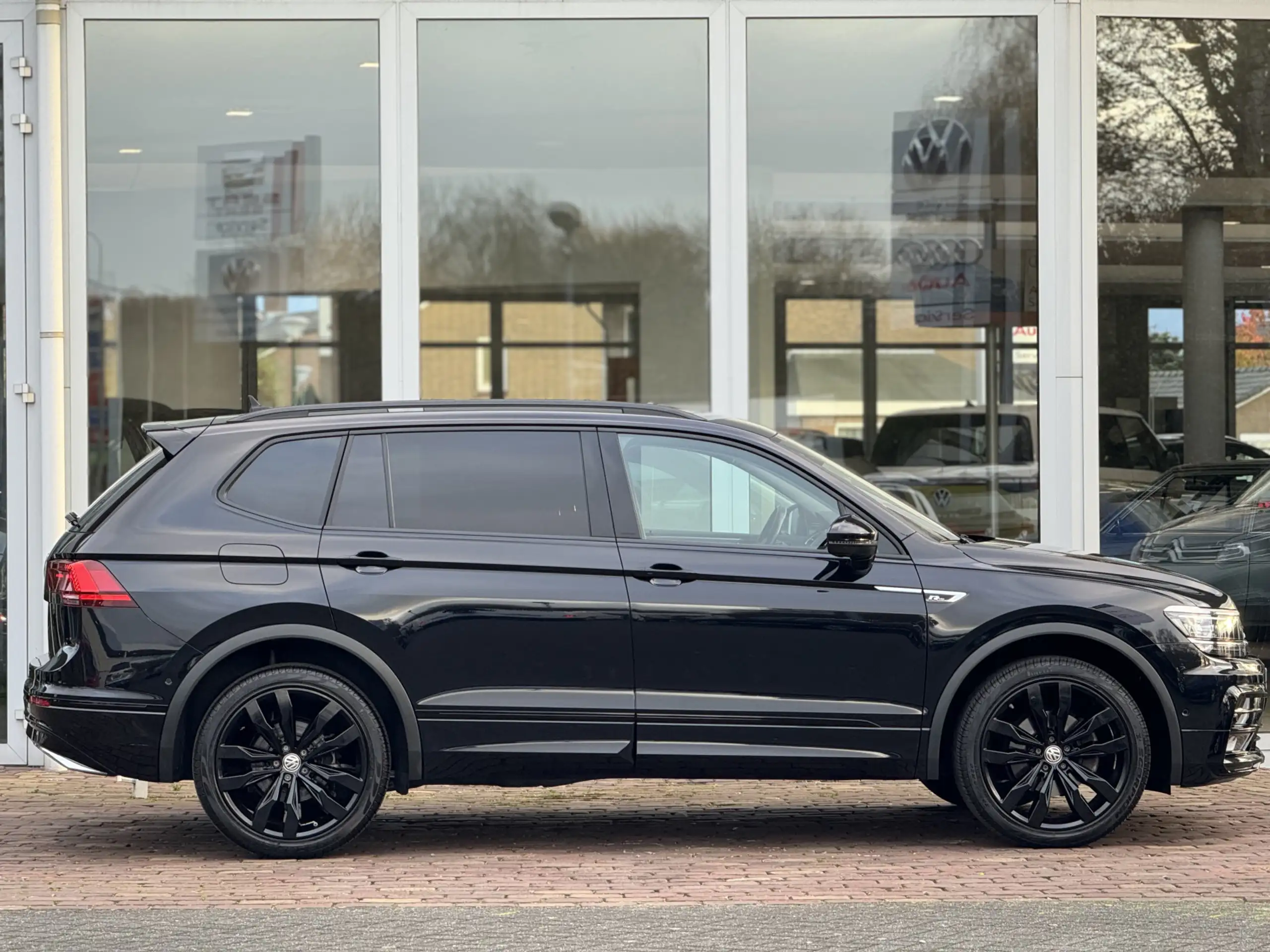 Volkswagen - Tiguan Allspace