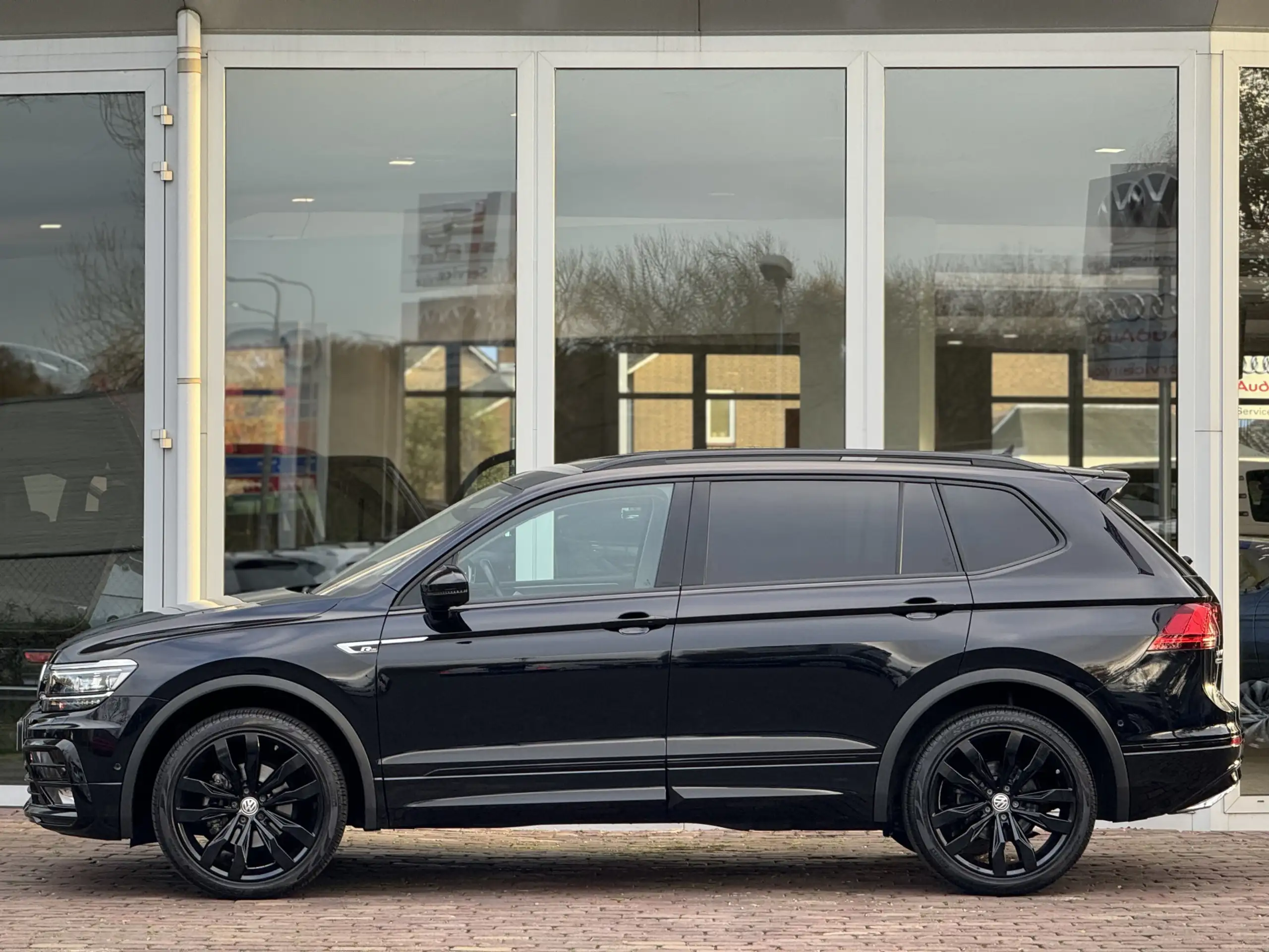 Volkswagen - Tiguan Allspace