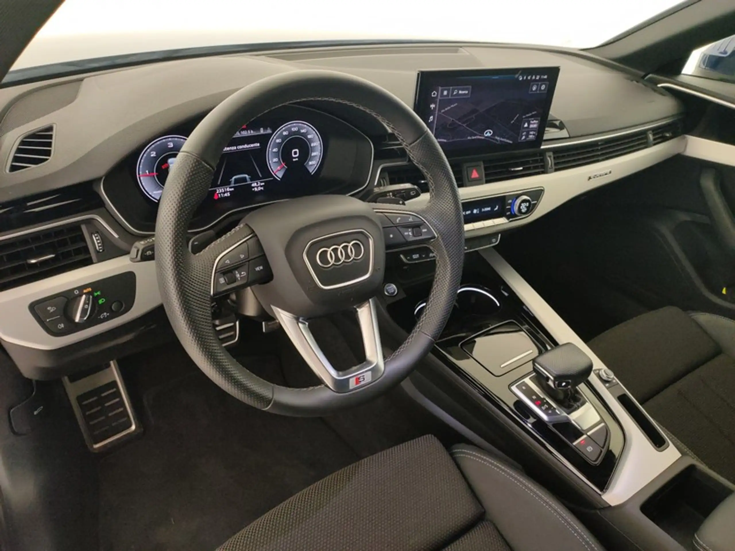 Audi - A4