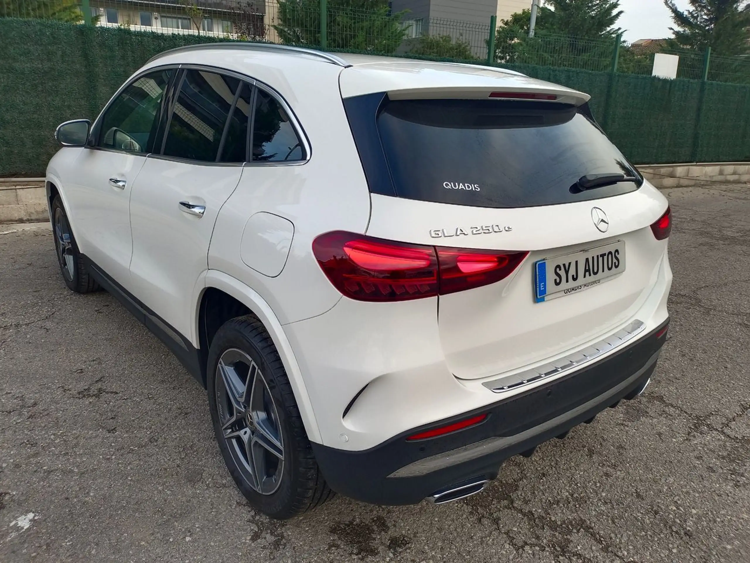 Mercedes-Benz - GLA 45 AMG