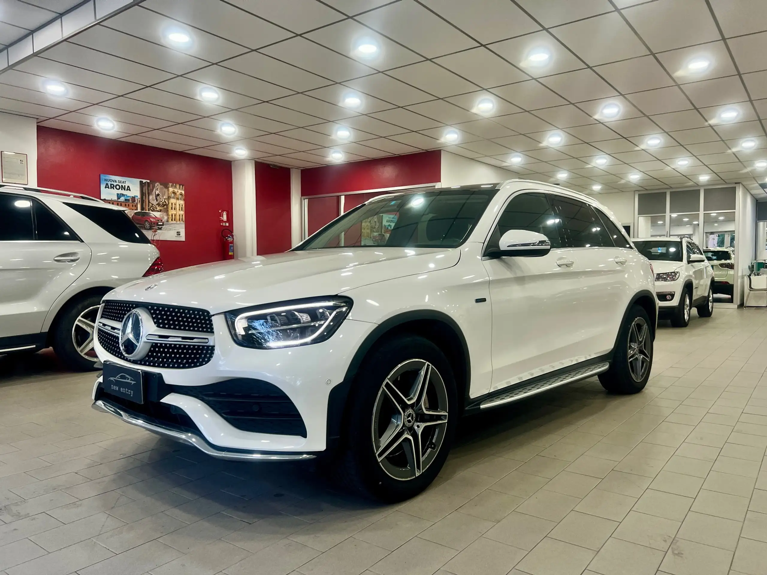 Mercedes-Benz - GLC 300