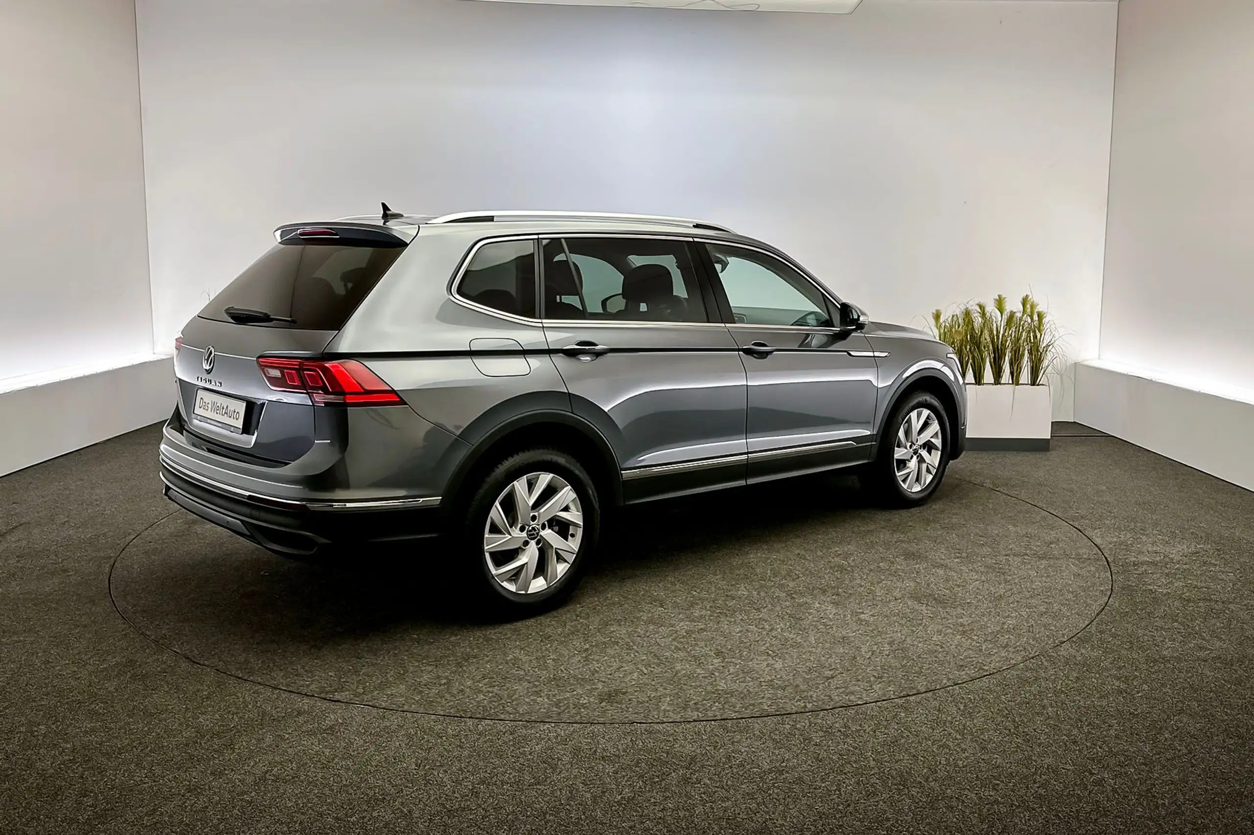 Volkswagen - Tiguan Allspace