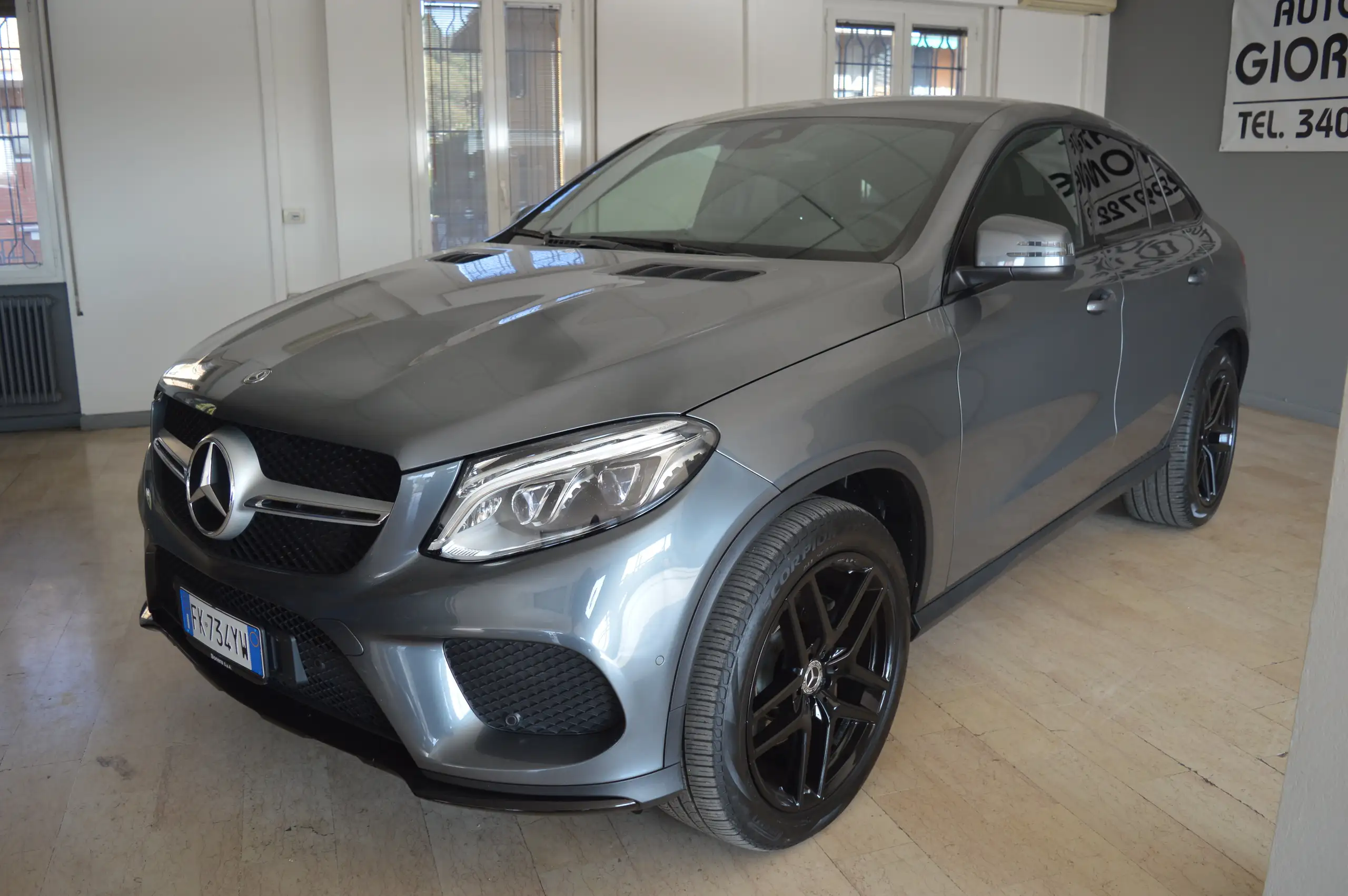 Mercedes-Benz - GLE 350