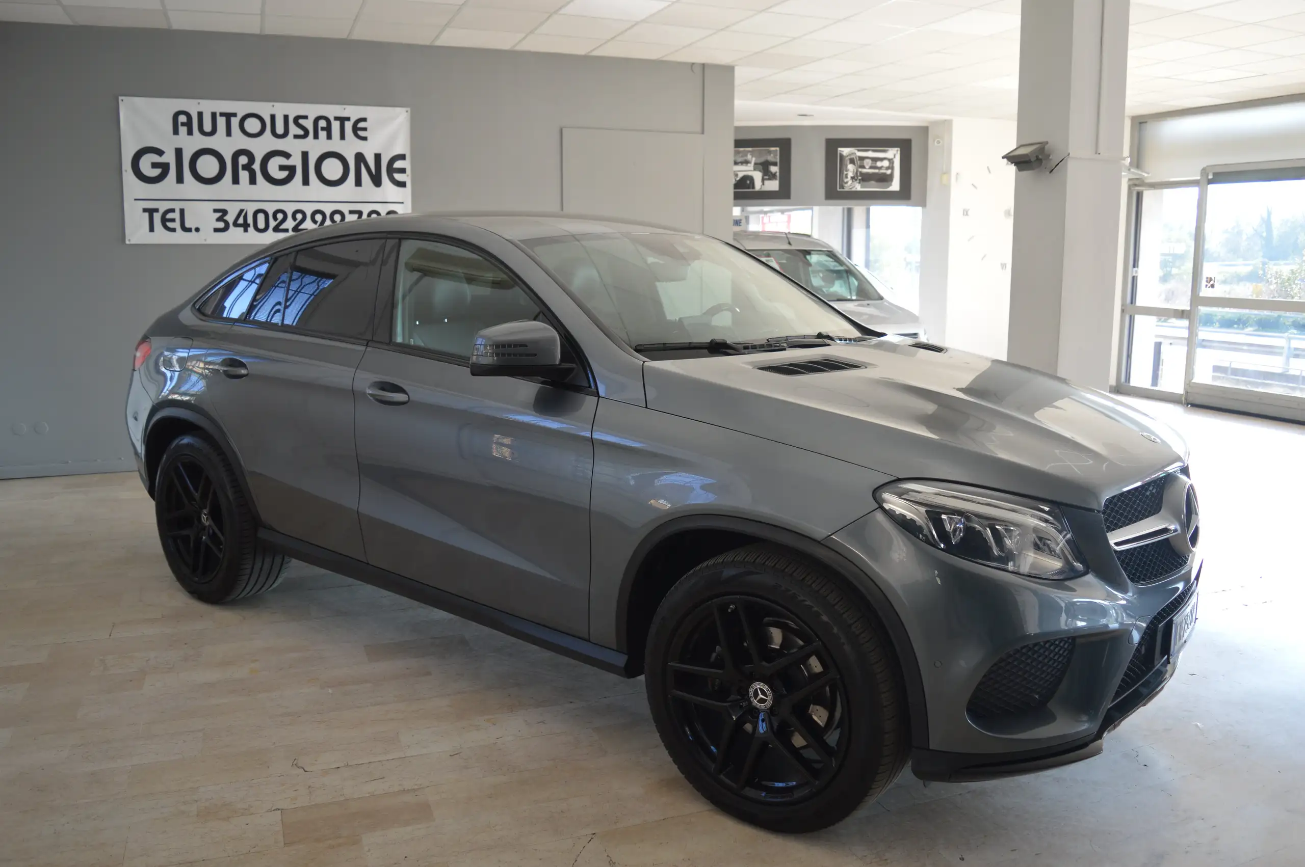 Mercedes-Benz - GLE 350