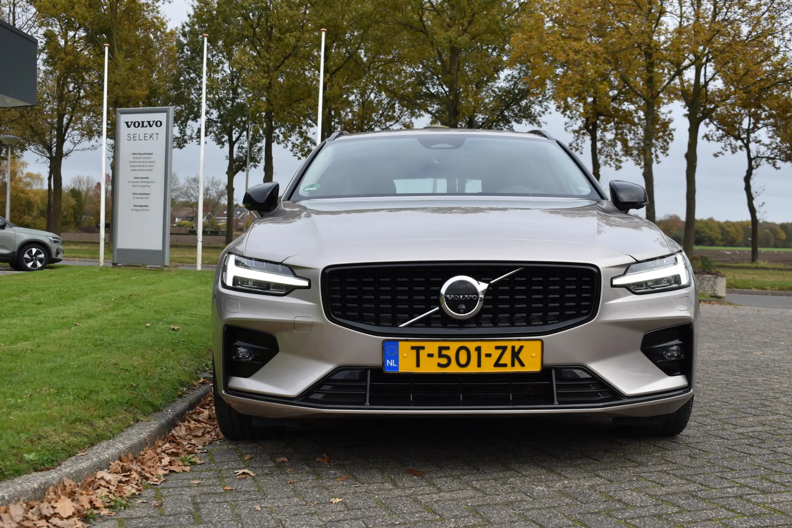 Volvo - V60