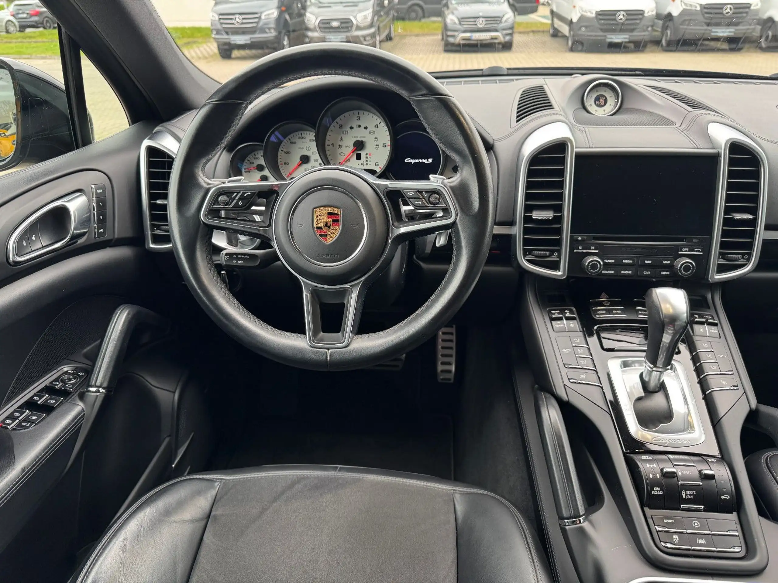 Porsche - Cayenne