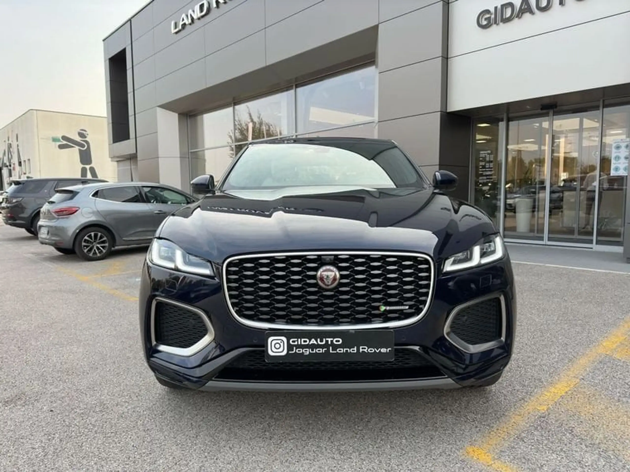 Jaguar - F-Pace