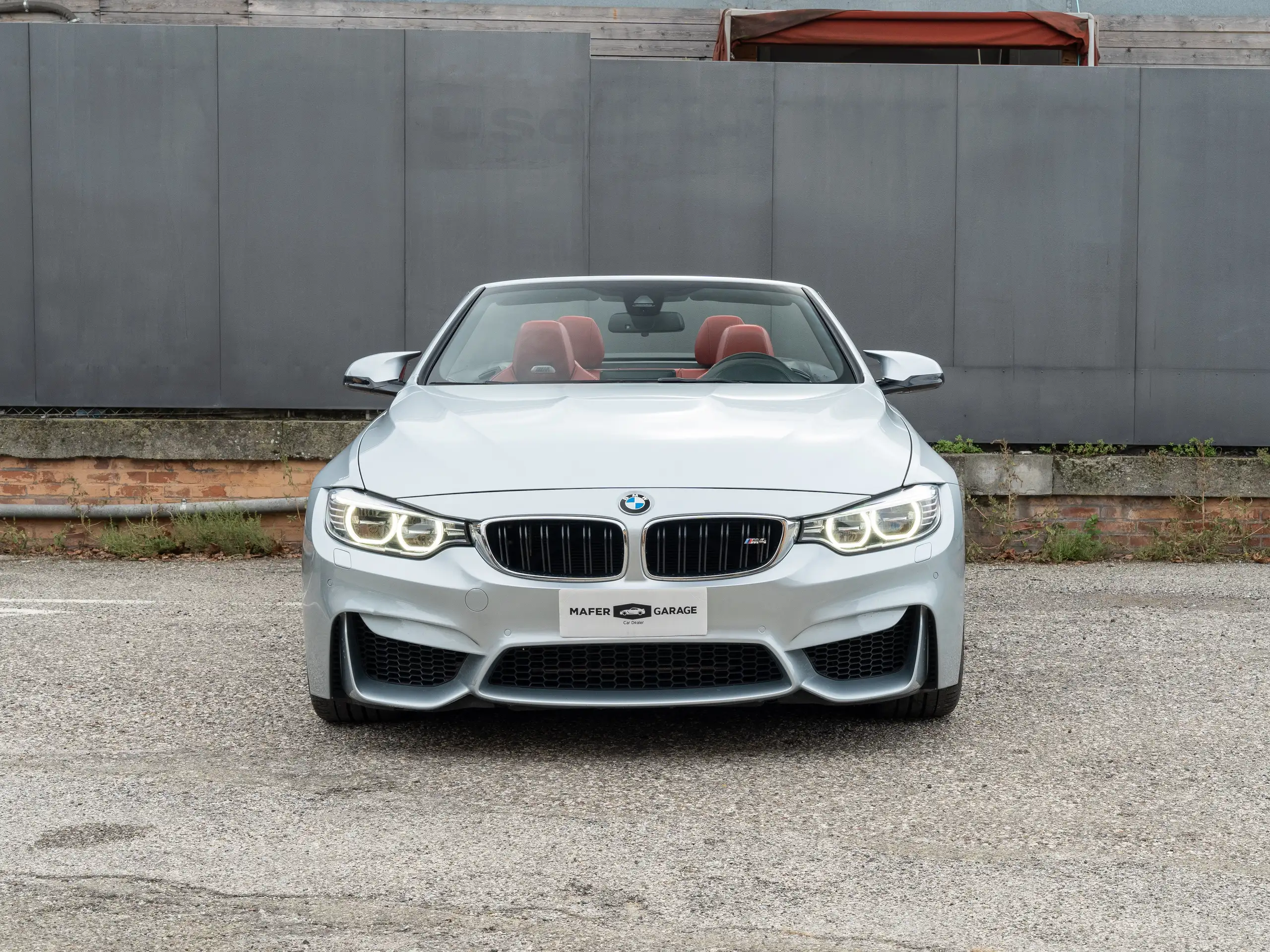 BMW - M4