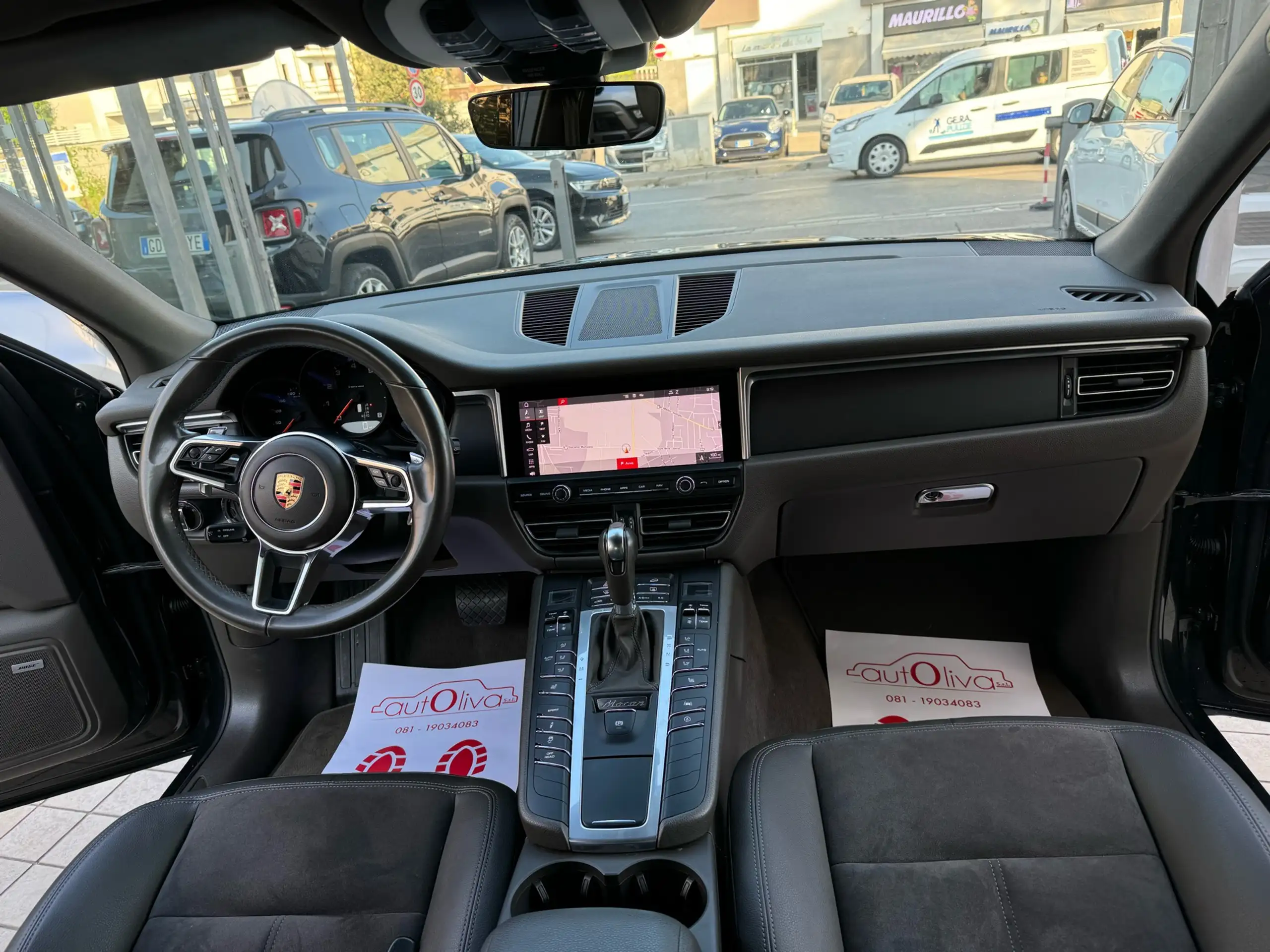 Porsche - Macan