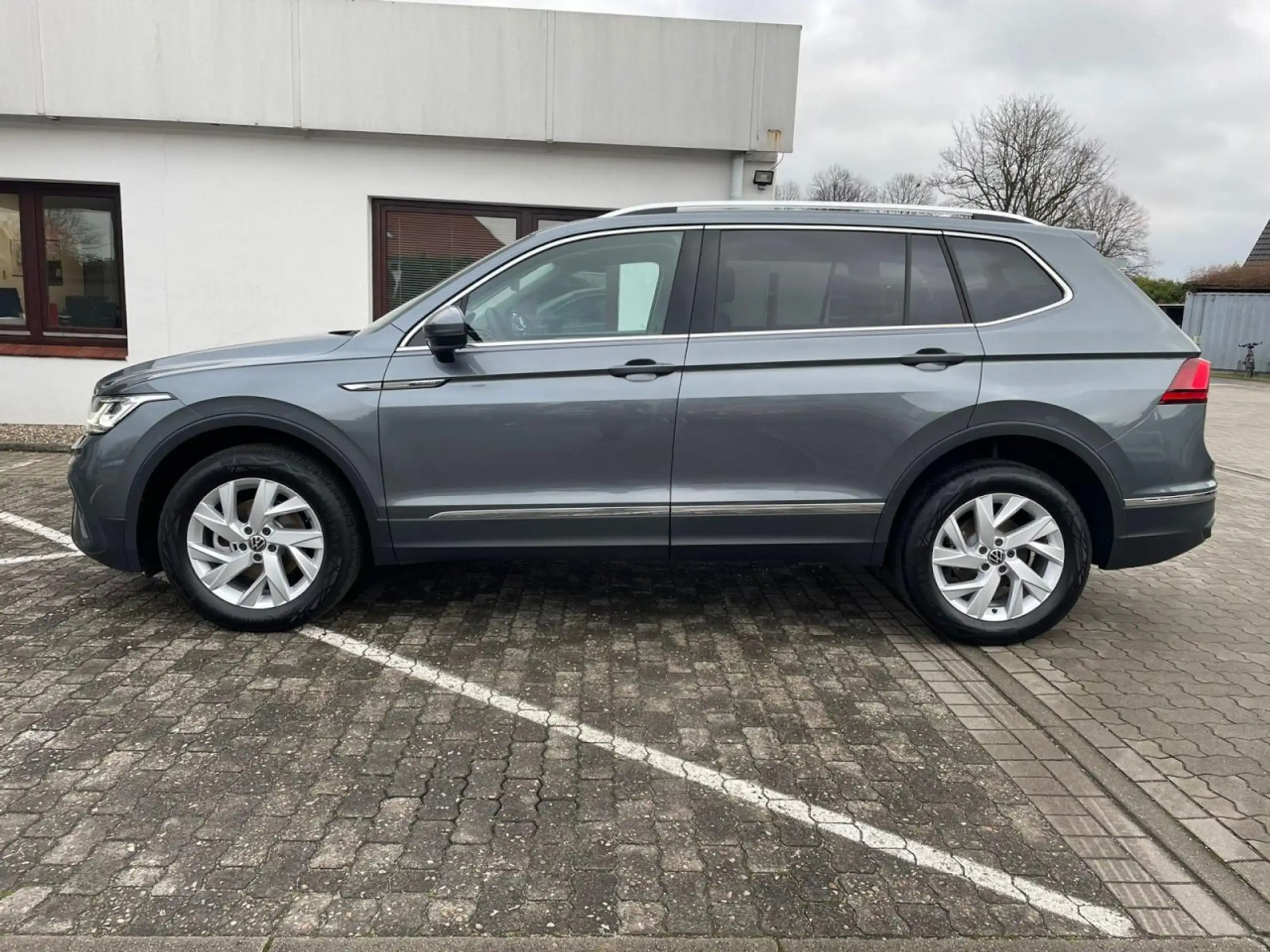 Volkswagen - Tiguan Allspace